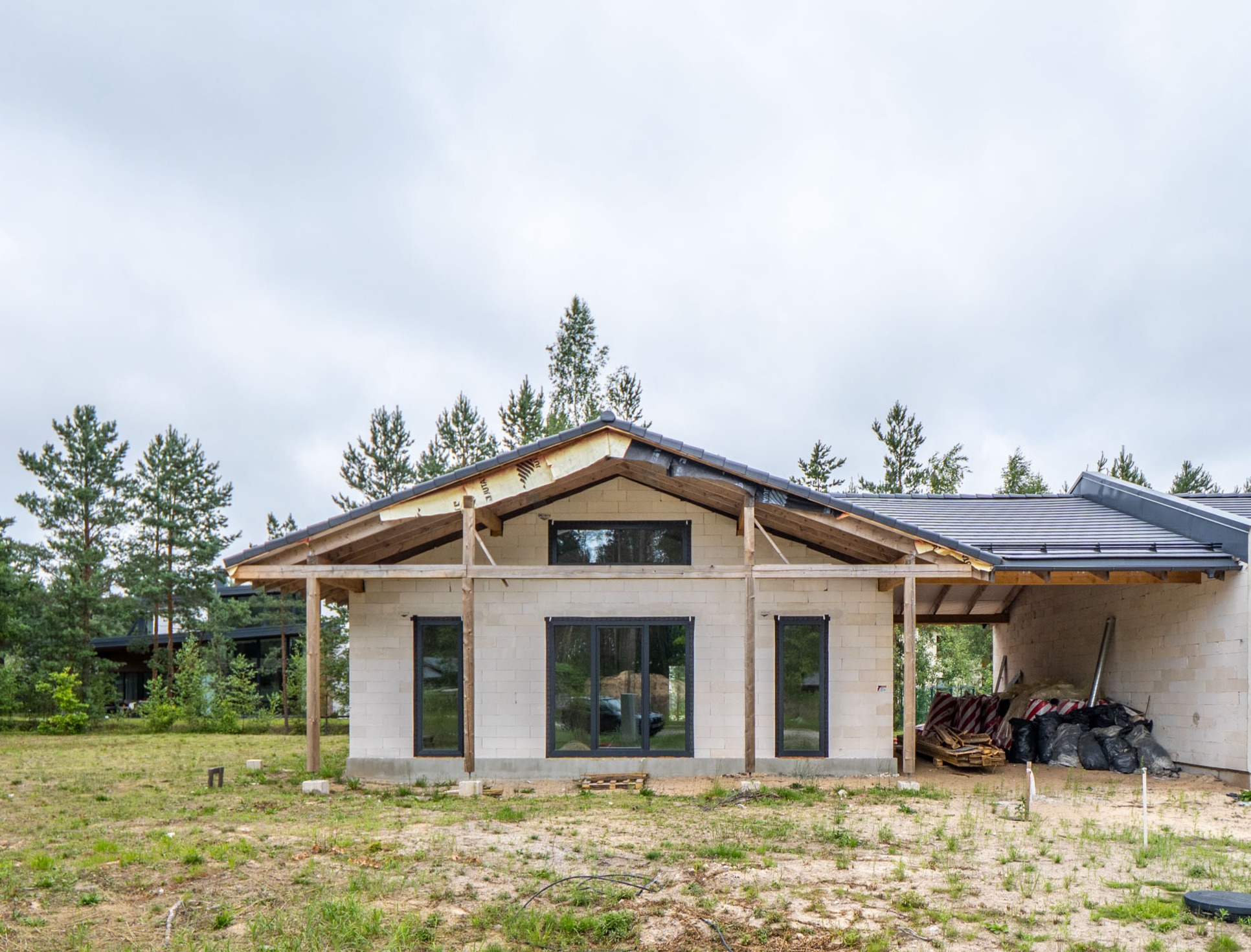 Pārdod māju, Irbeņu iela - Attēls 1