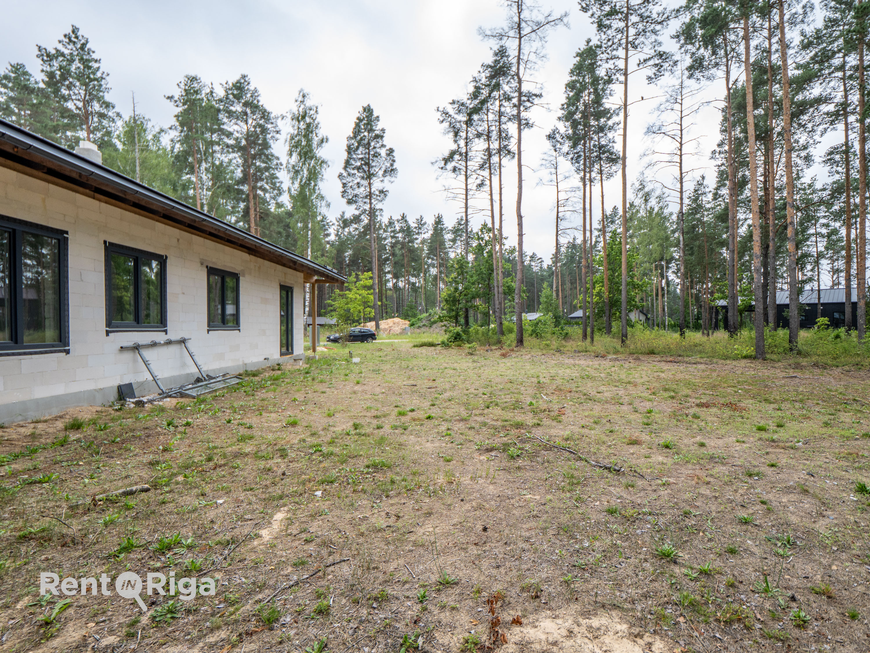 Pārdod māju, Irbeņu iela - Attēls 1