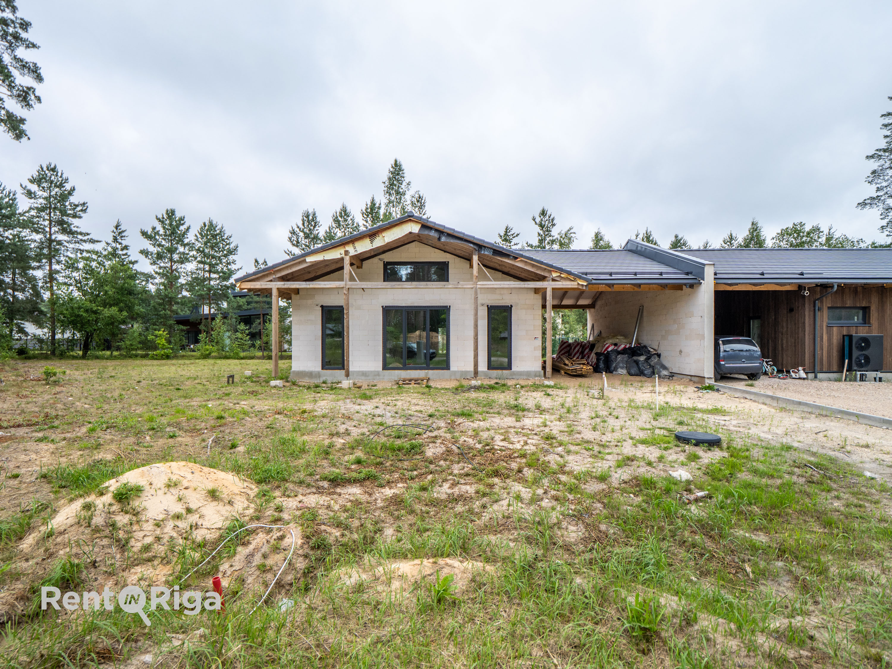 Pārdod māju, Irbeņu iela - Attēls 1