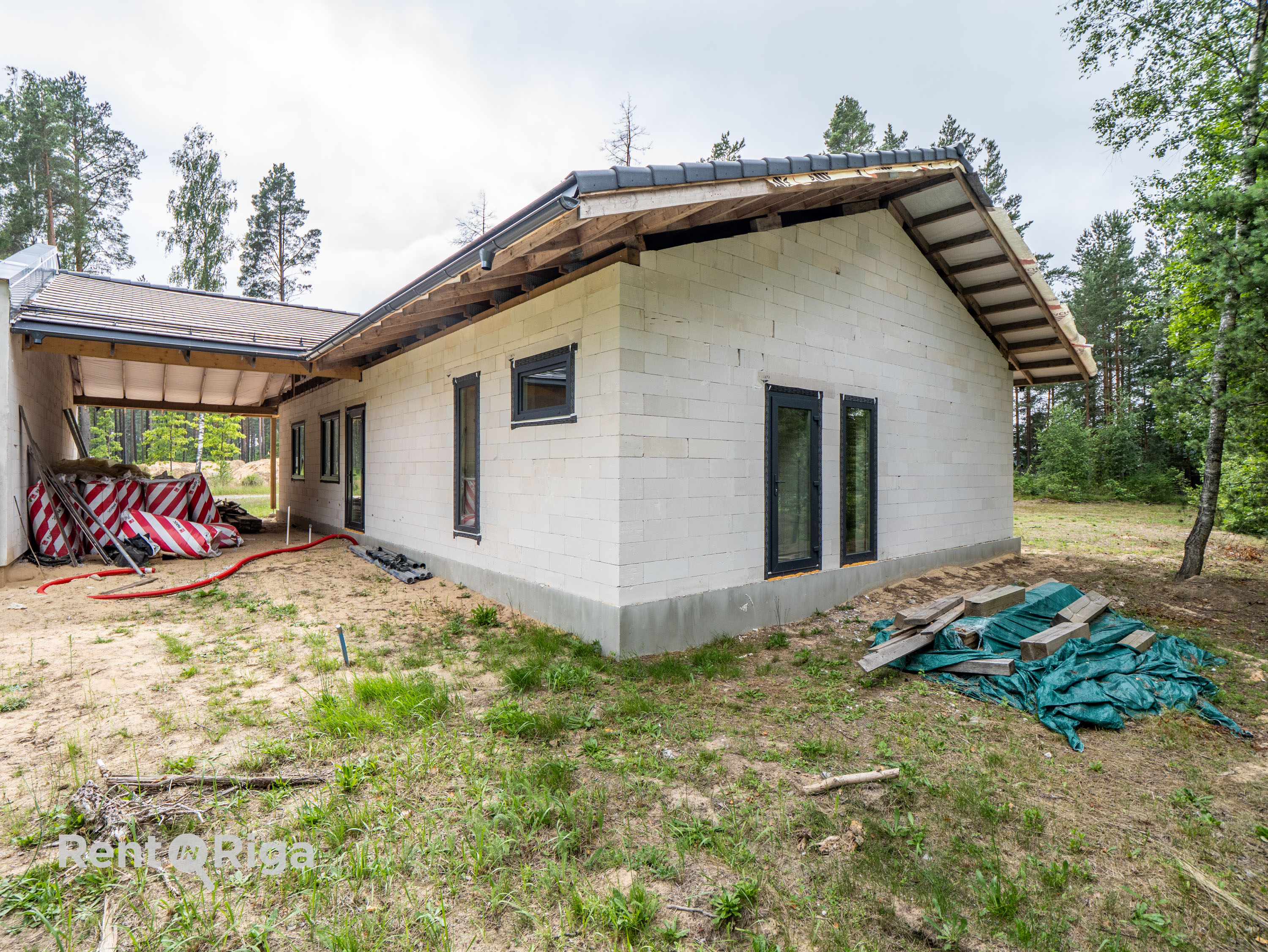 Pārdod māju, Irbeņu iela - Attēls 1