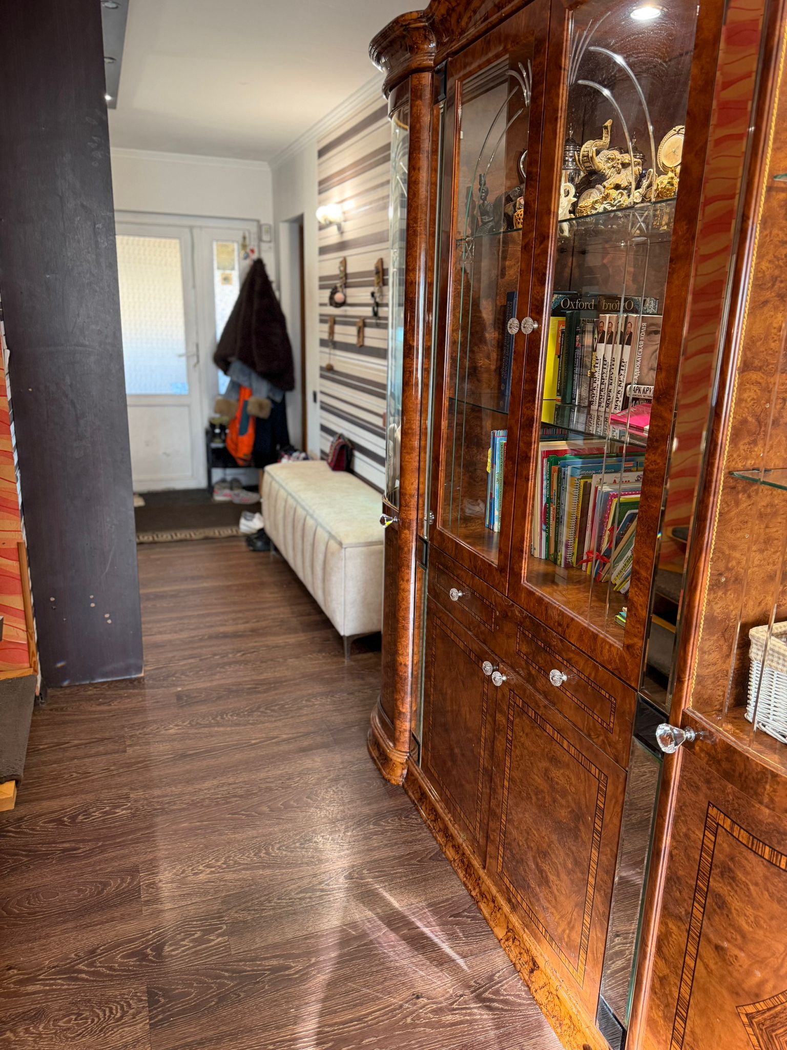 Pārdod māju, Ērkšķu iela iela - Attēls 1