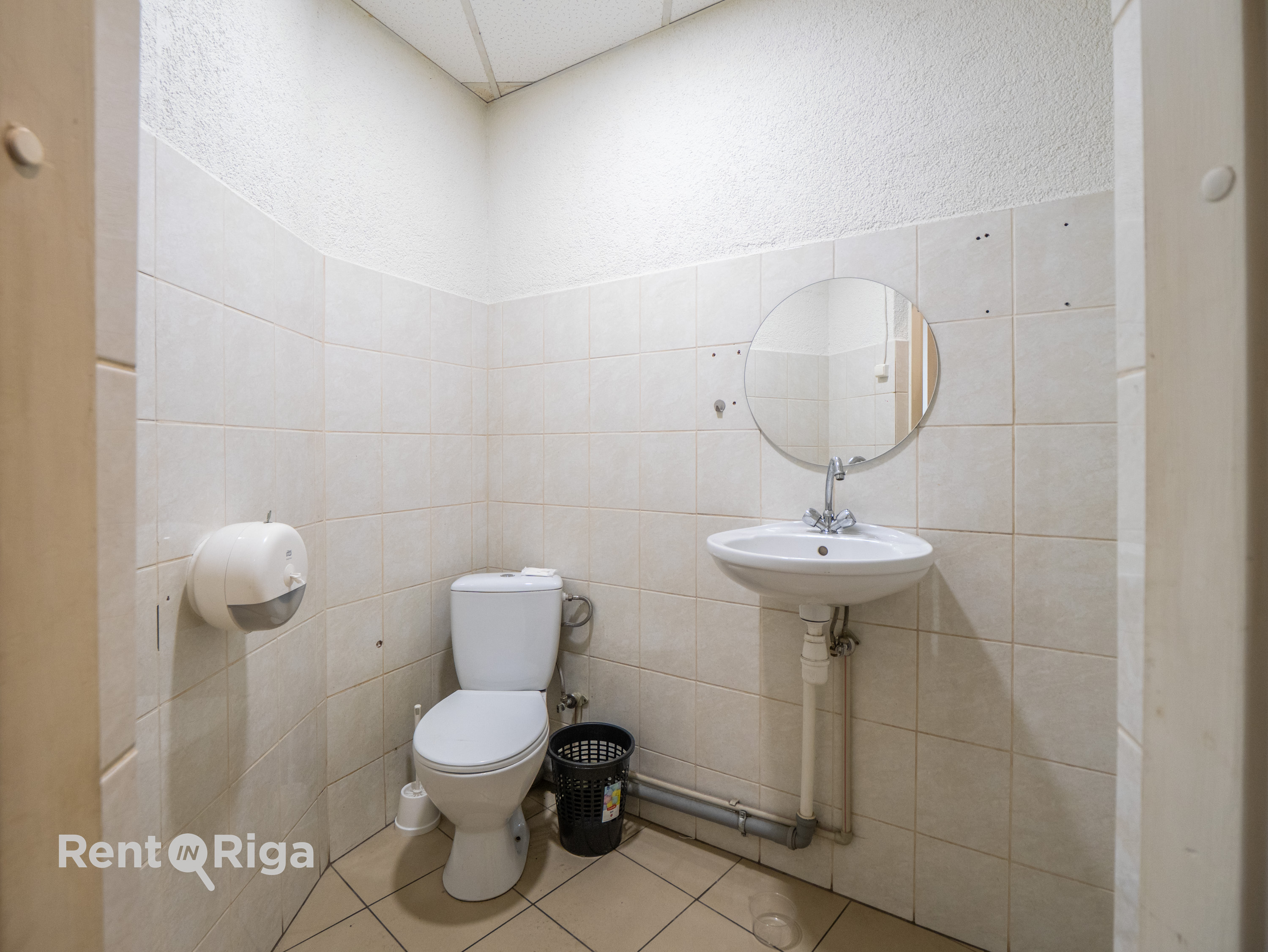 Retail premises for rent, Pērnavas street - Image 1