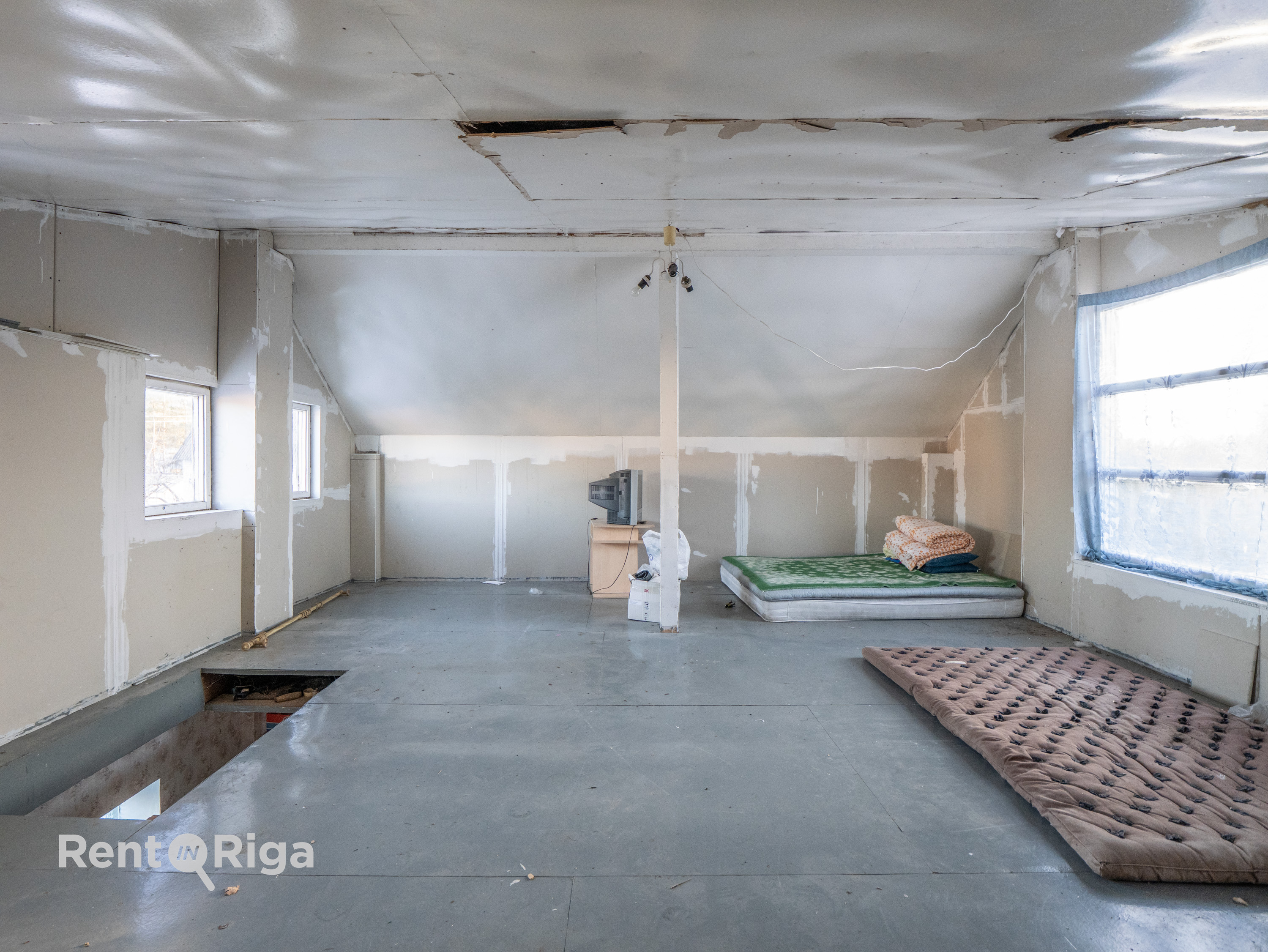 Pārdod māju, Mūrnieku iela - Attēls 1