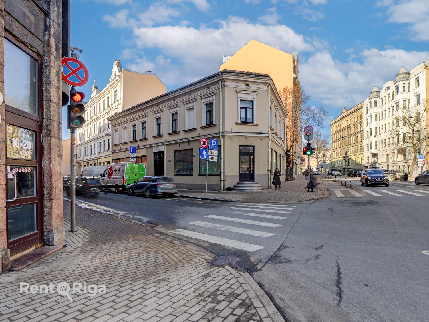 Izīrē dzīvokli, Avotu iela 23 - Attēls 1