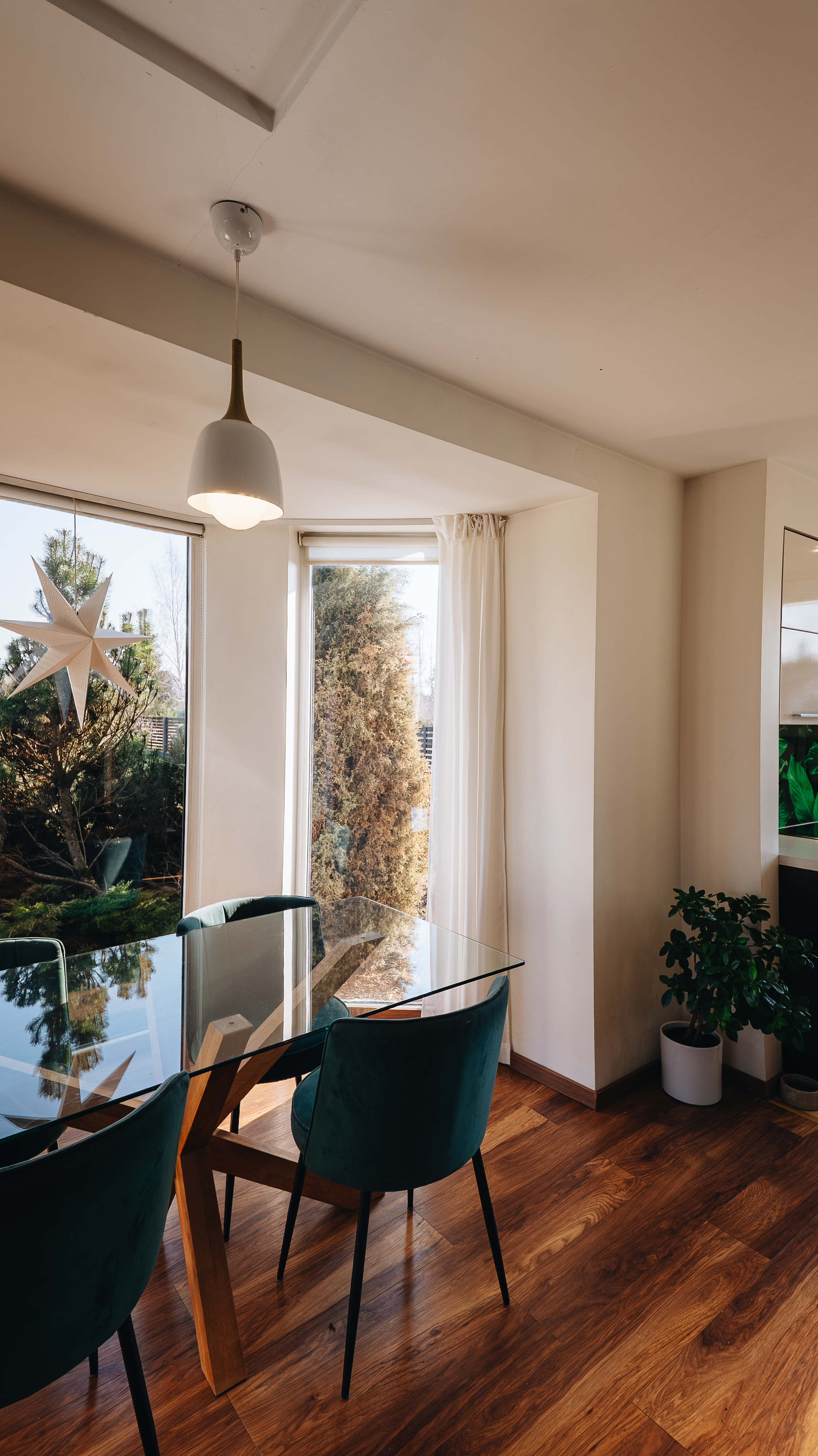 Pārdod māju, Gravu iela - Attēls 1