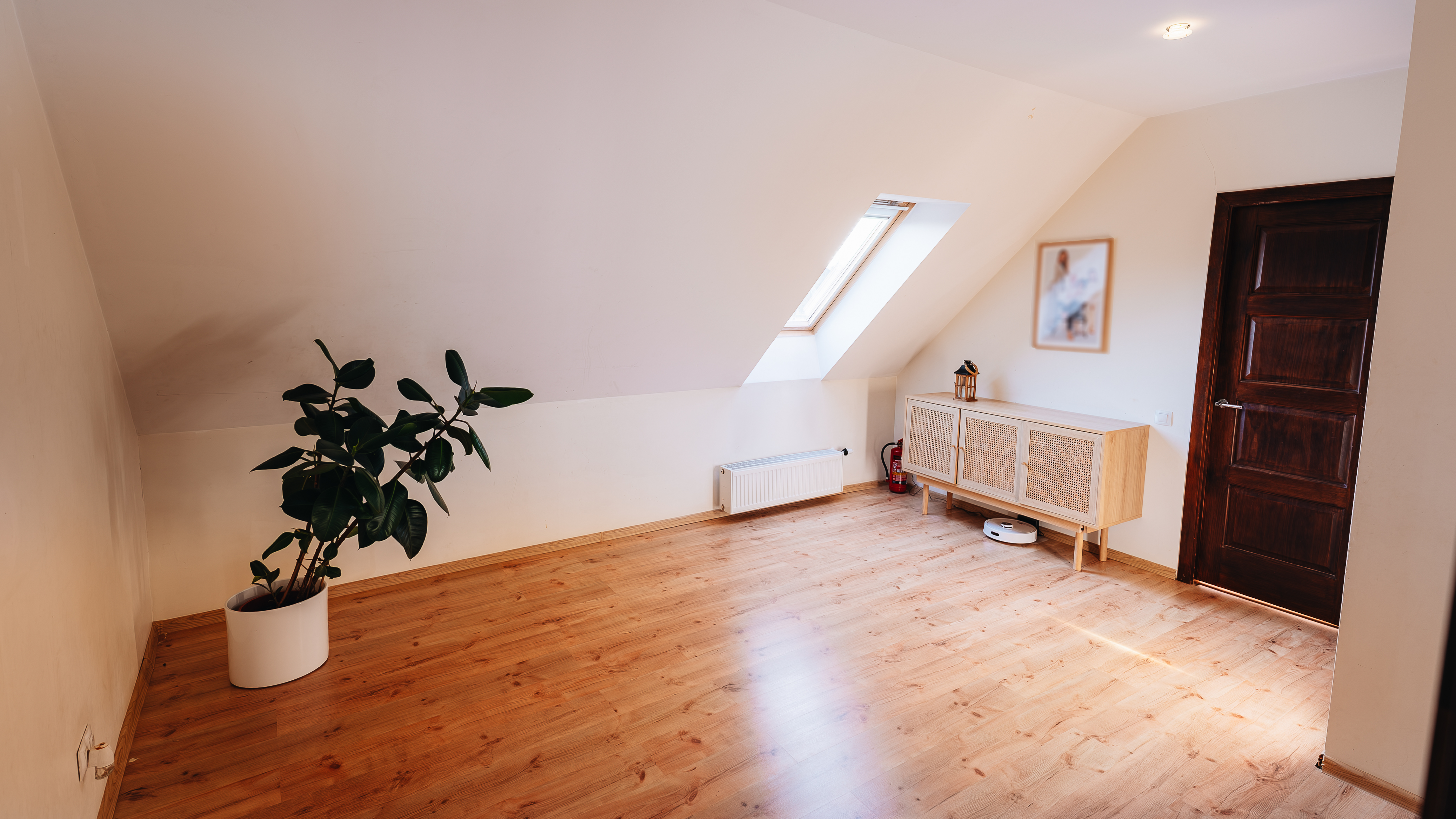 Pārdod māju, Gravu iela - Attēls 1