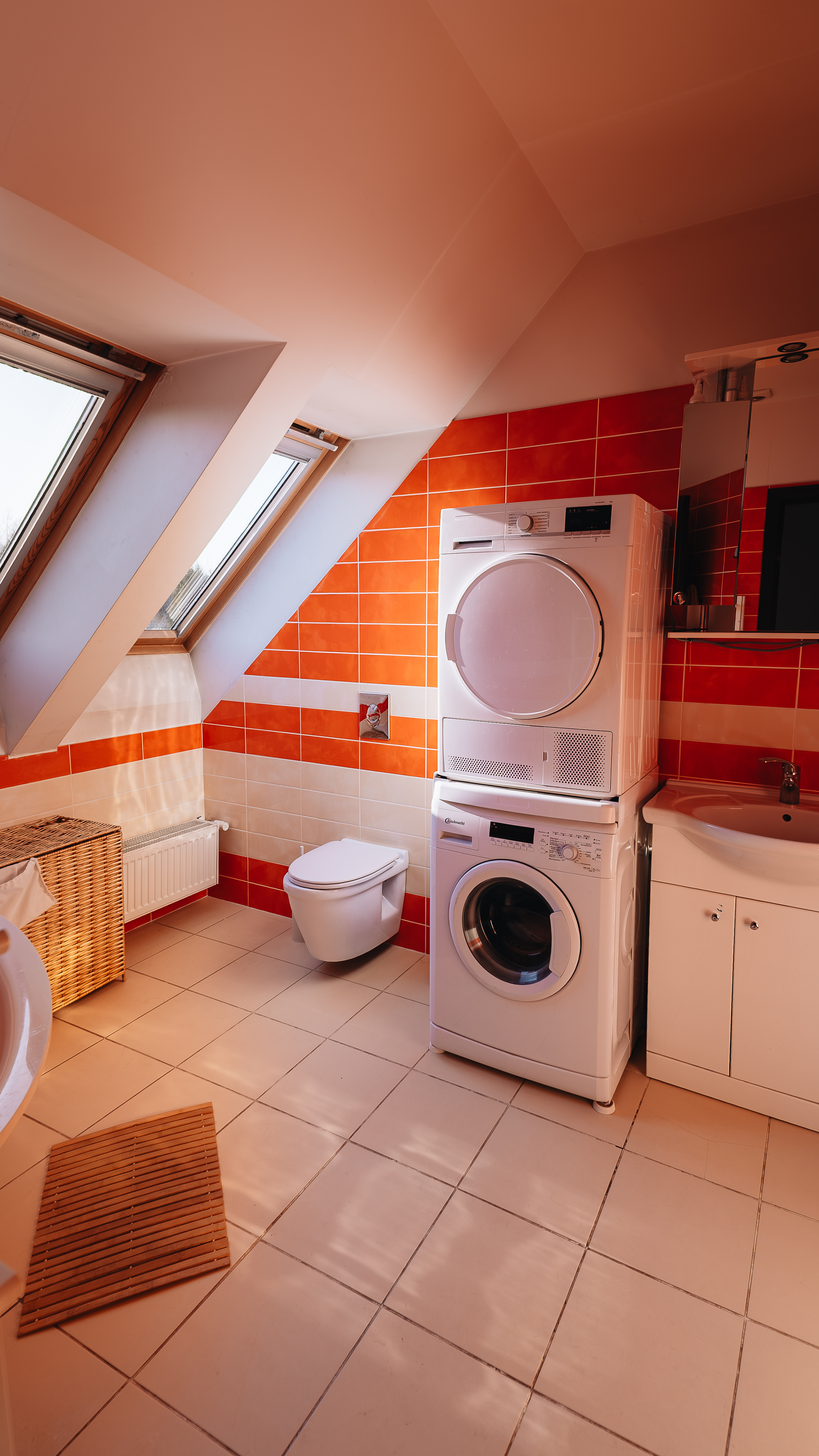 Pārdod māju, Gravu iela - Attēls 1