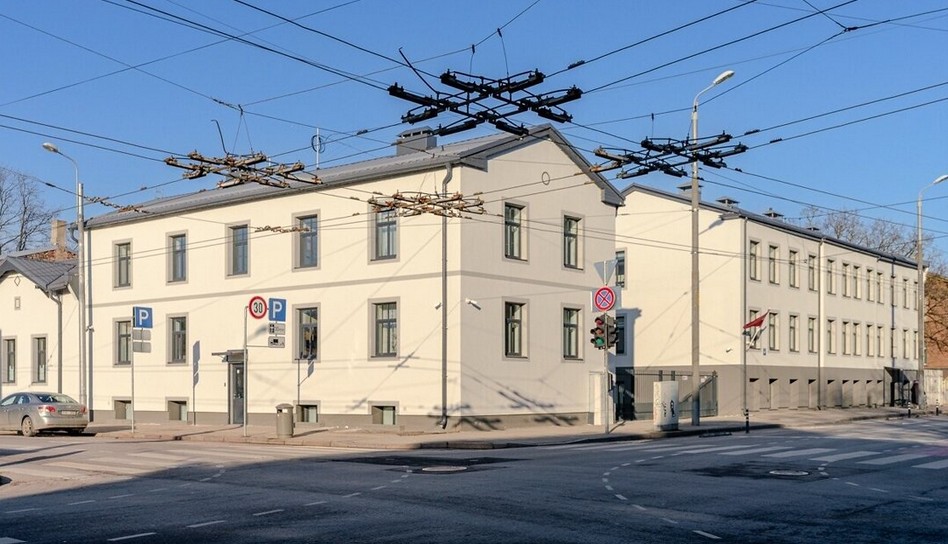 Pārdod māju, Tallinas iela - Attēls 1