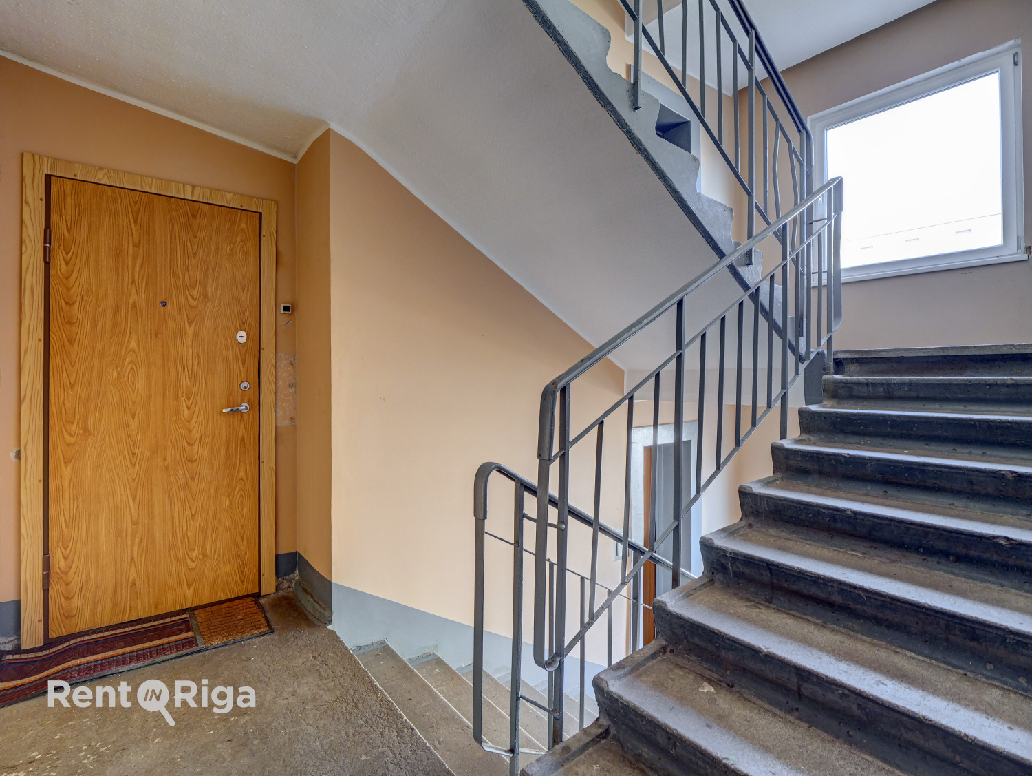 Pārdod dzīvokli, Salnas iela 6 - Attēls 1