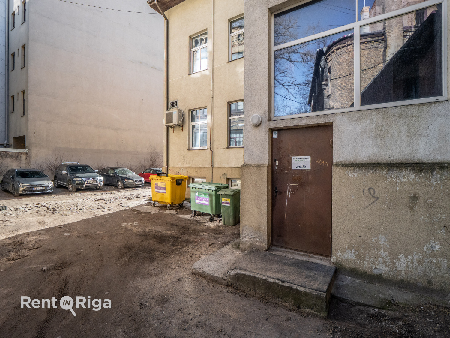 Investīciju objekts, Stabu iela - Attēls 1