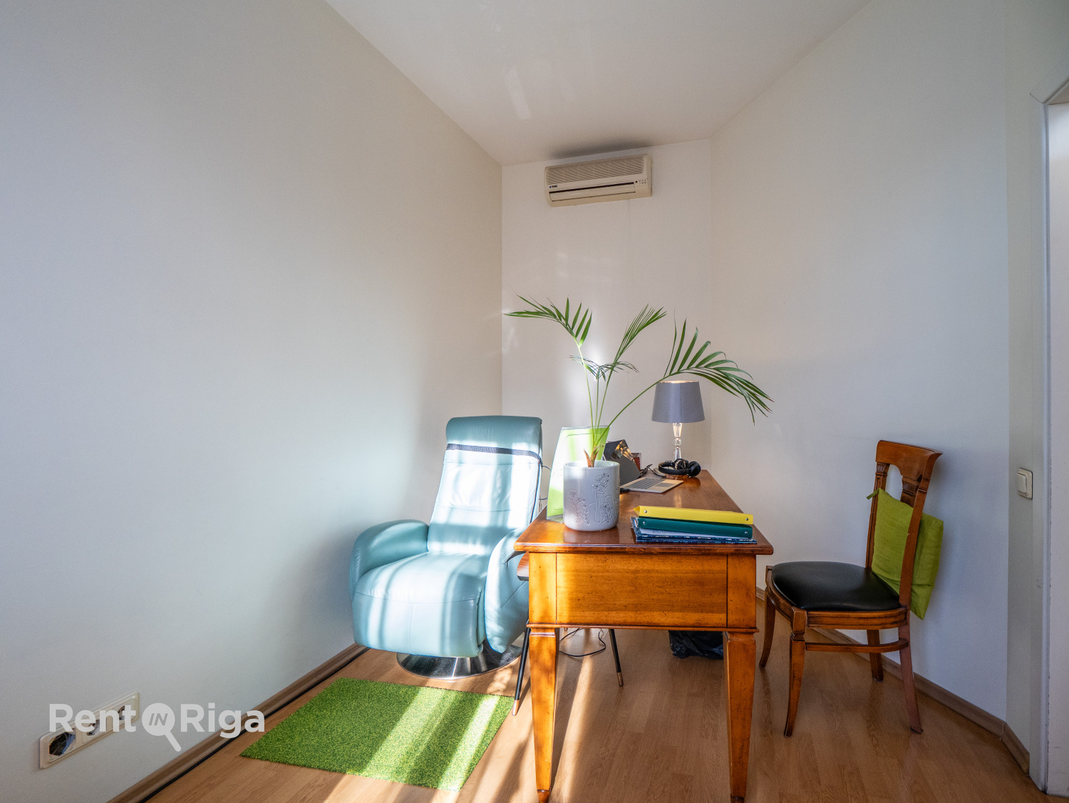 Pārdod namīpašumu, Stabu iela - Attēls 1