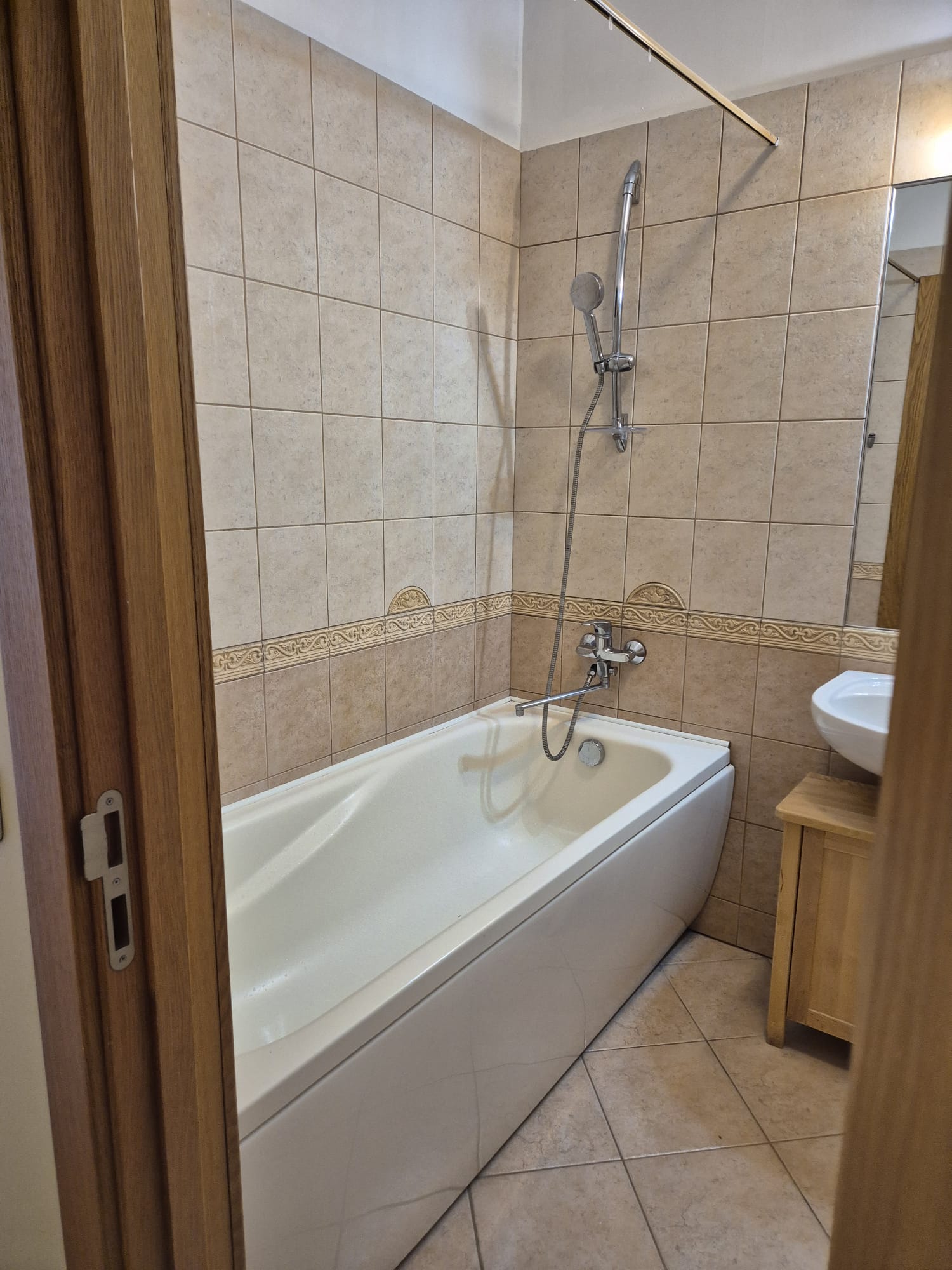 Pārdod dzīvokli, Vecā Biķernieku iela 21 - Attēls 1