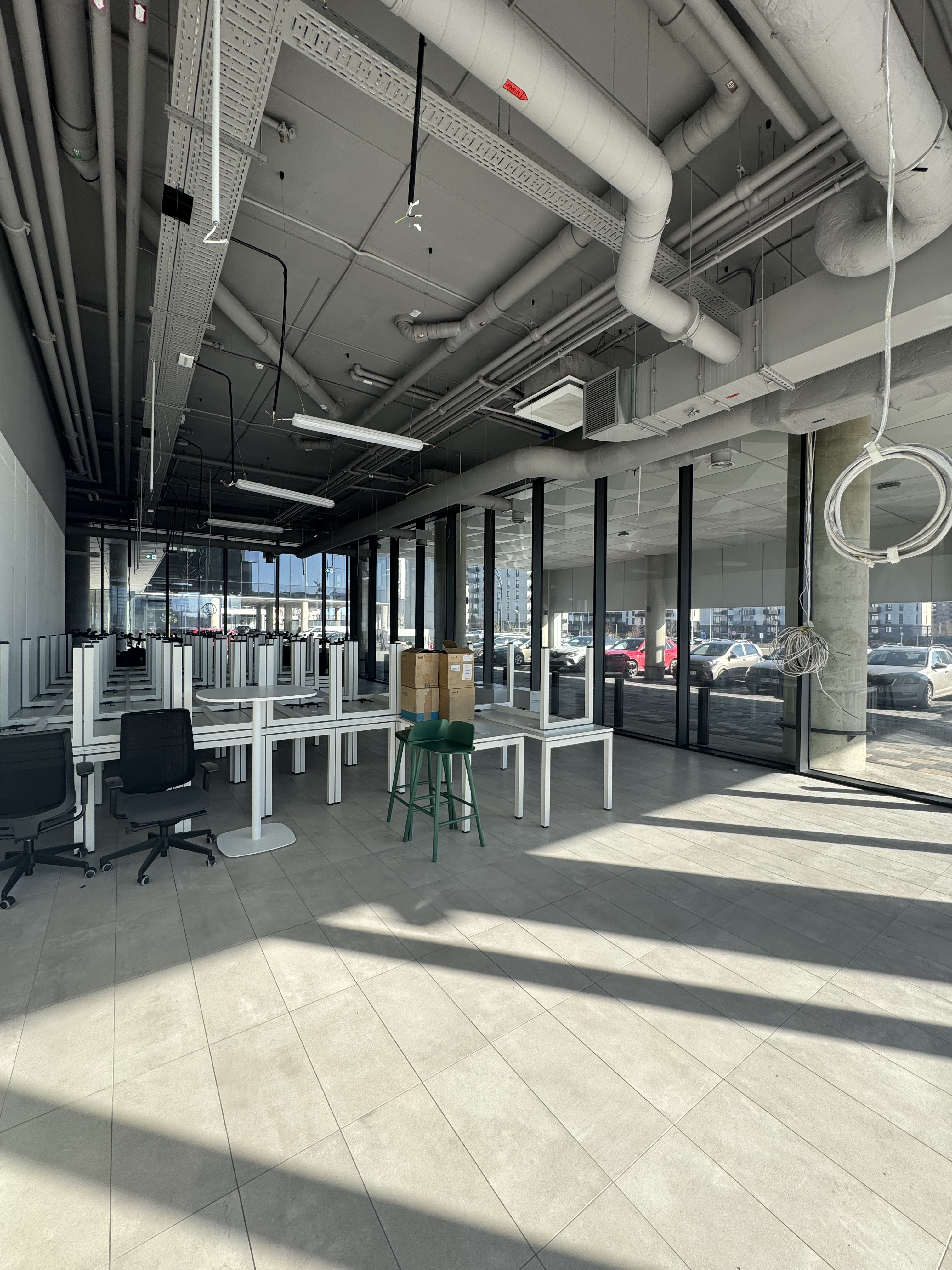 Iznomā tirdzniecības telpas, Skanstes iela - Attēls 1