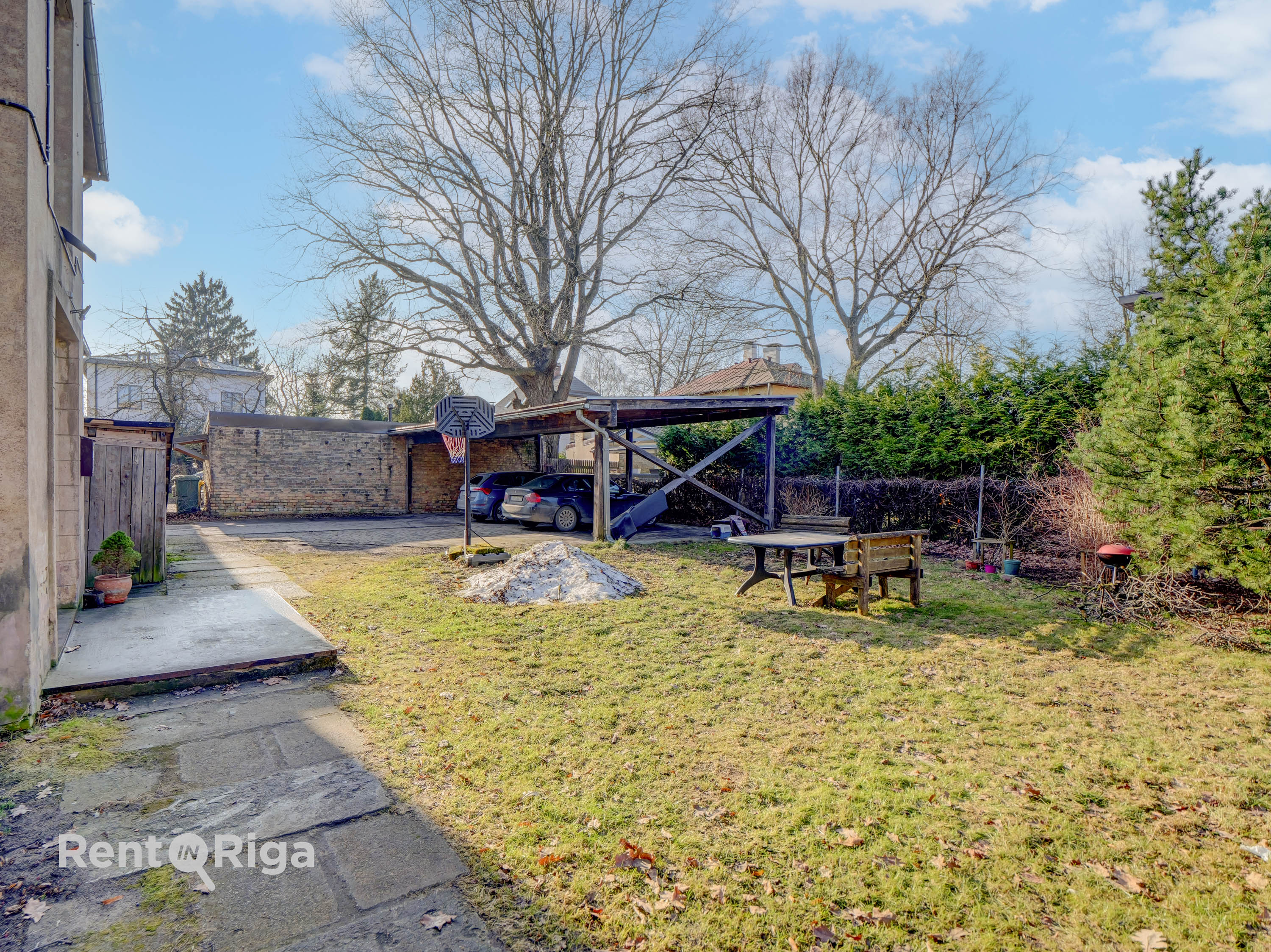 Izīrē dzīvokli, Āraišu iela 24 - Attēls 1