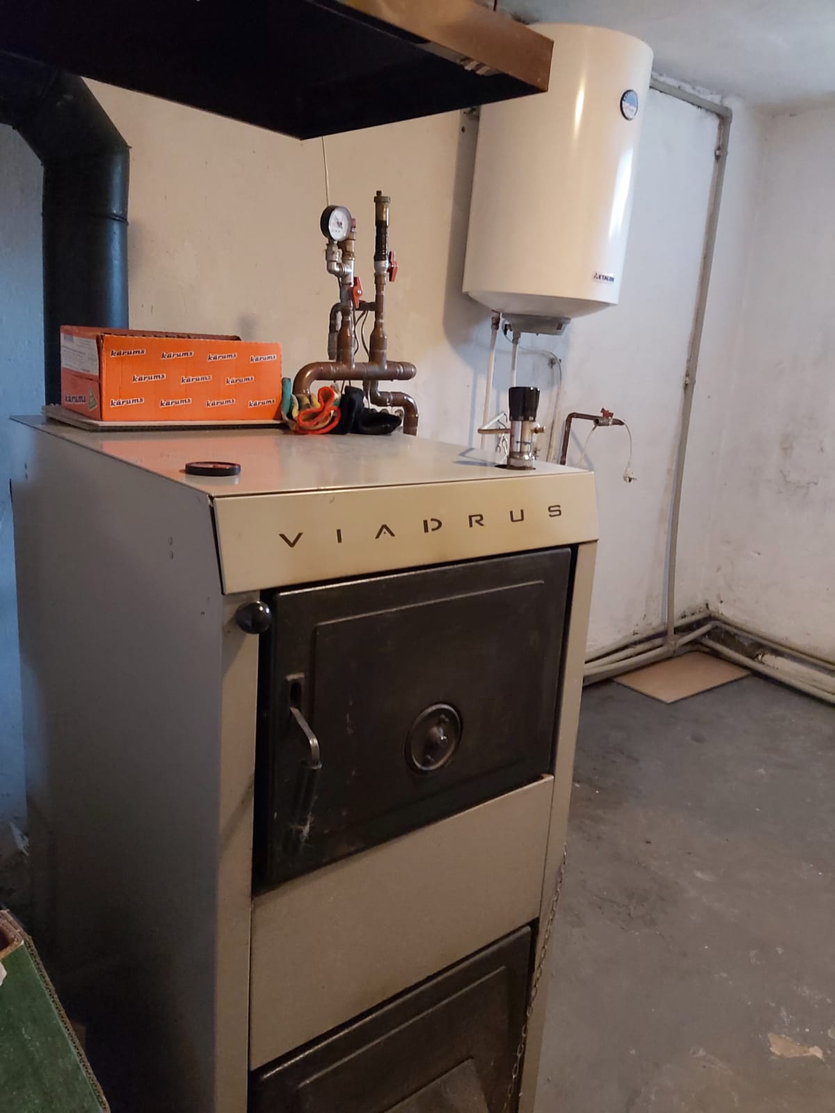 Pārdod māju, Vienības gatve - Attēls 1