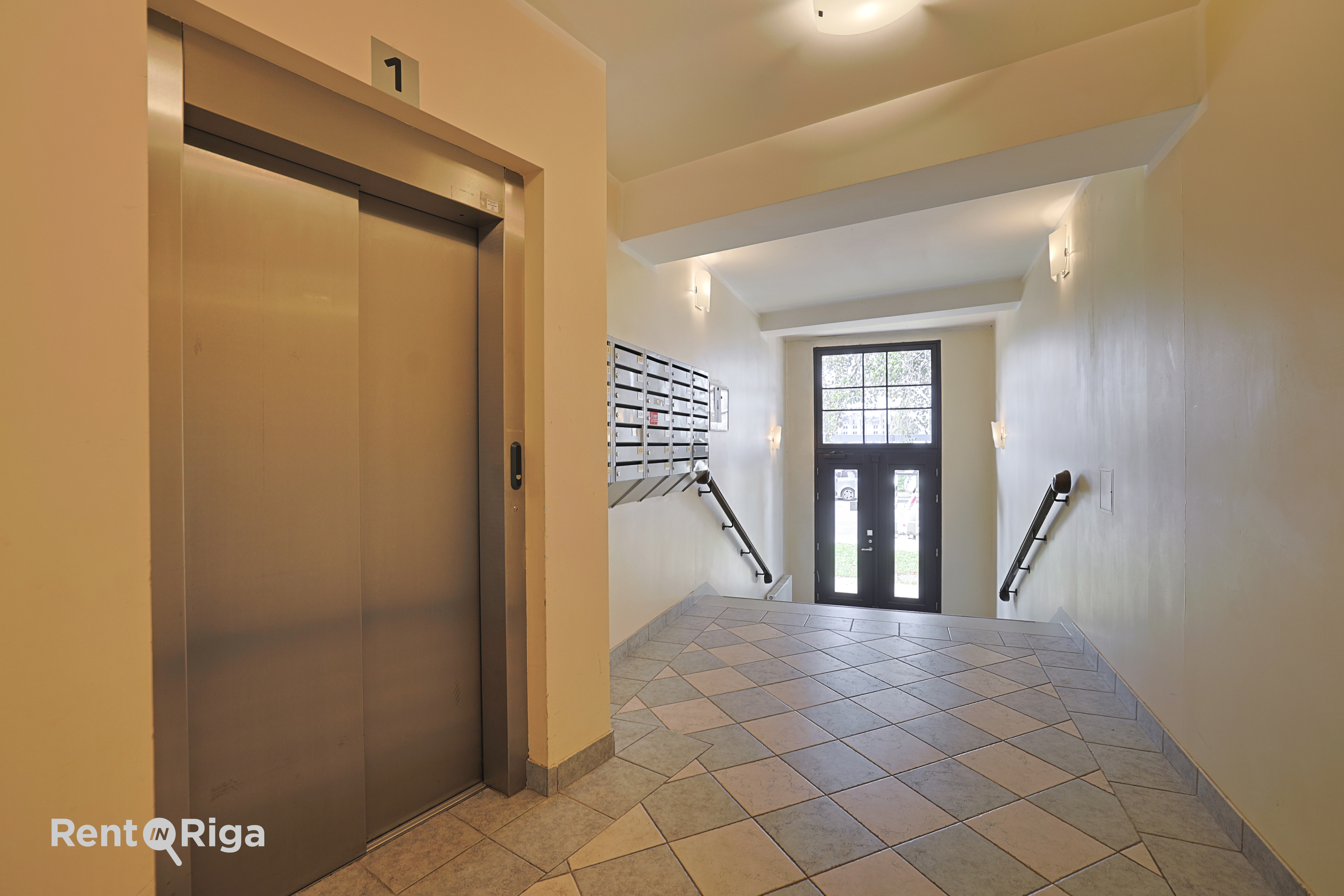 Apartment for rent, Eksporta street 12 - Image 1