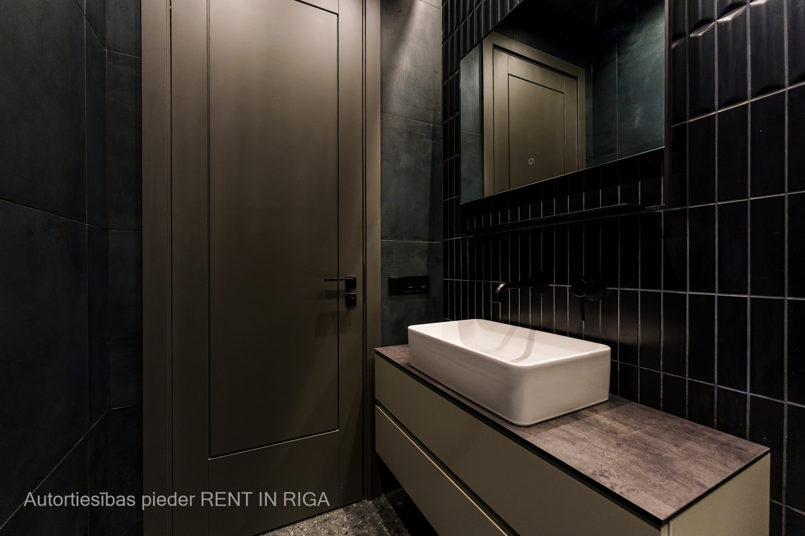 Pārdod dzīvokli, Raņķa dambis 34 - Attēls 1