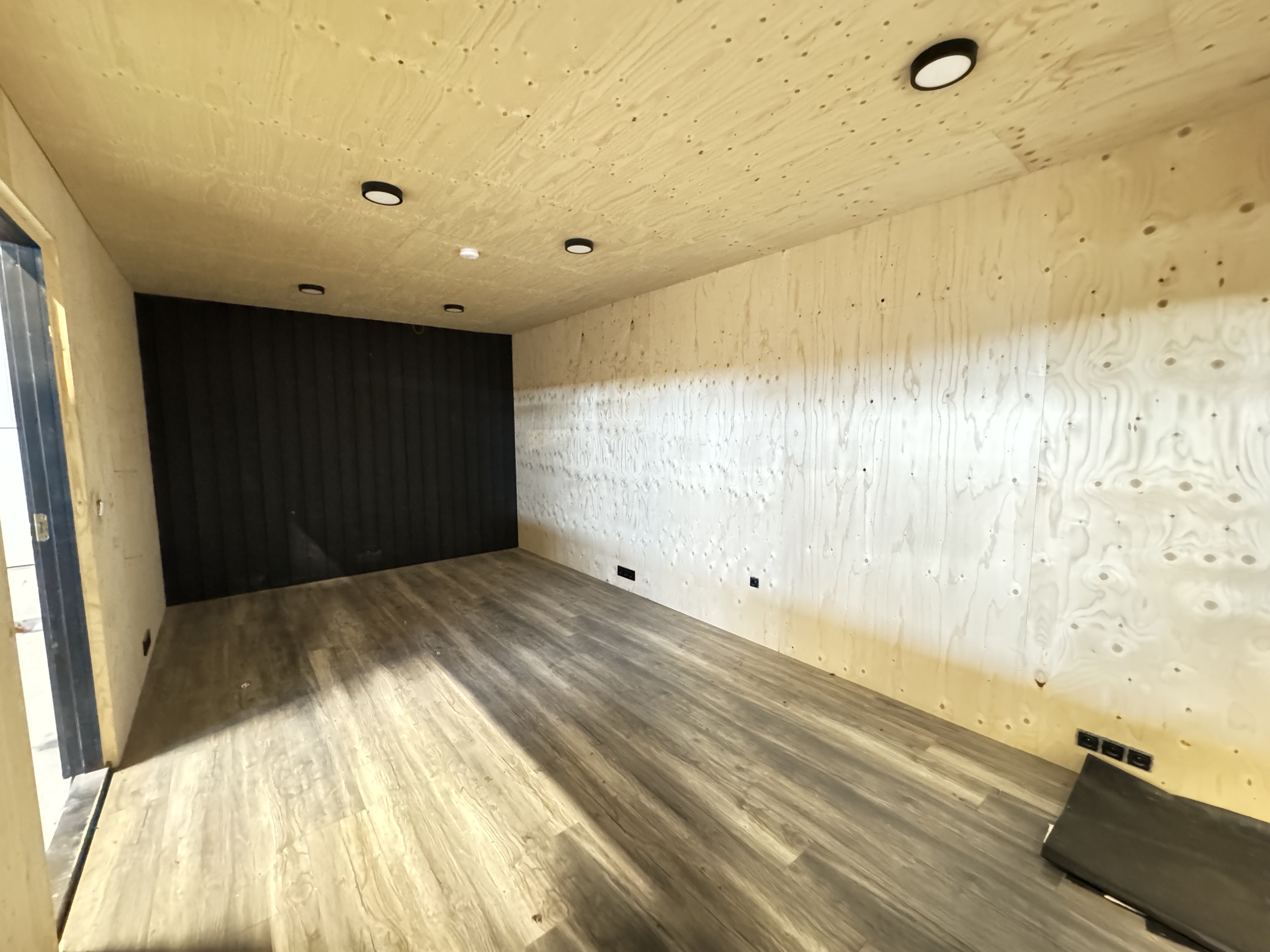 Сдают промышленные помещения, улица Dārznieku - Изображение 1