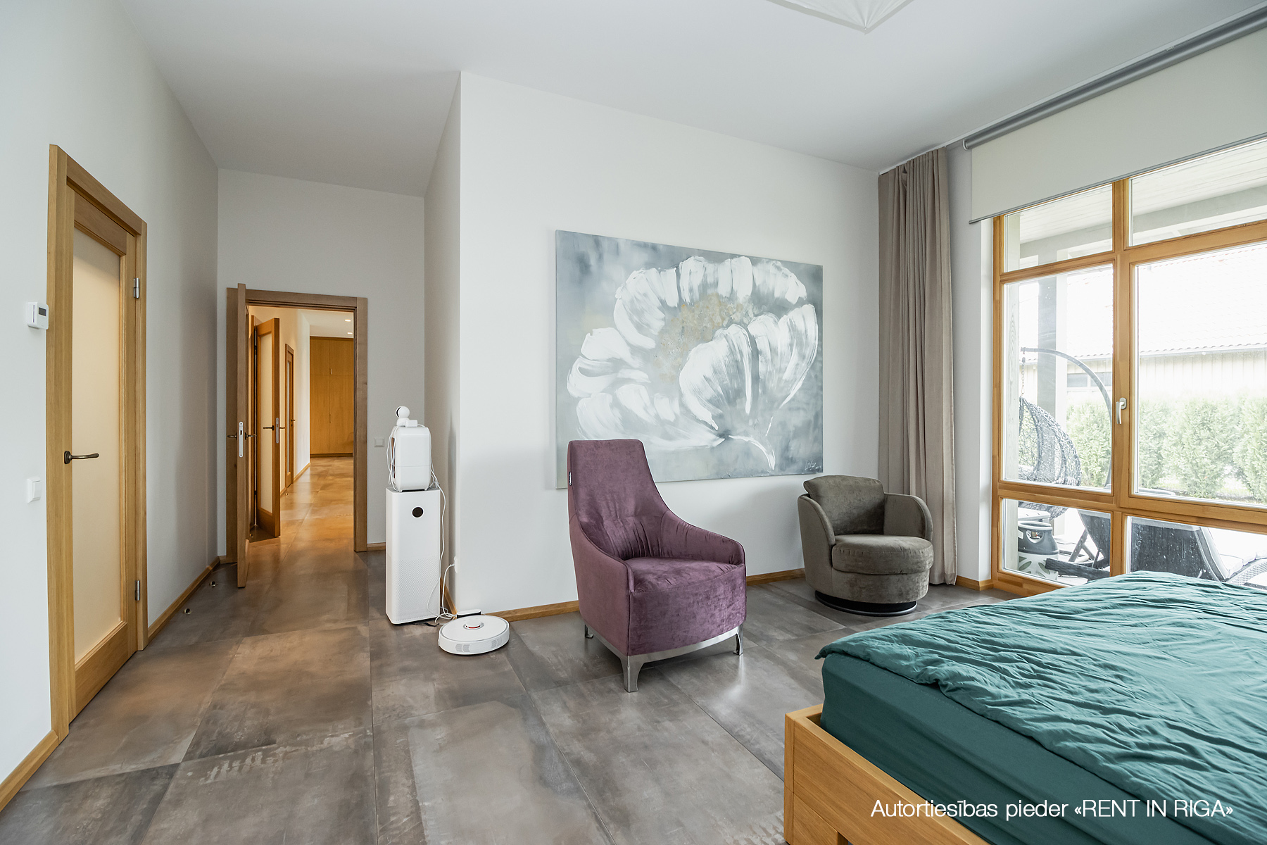 Izīrē māju, Skolas iela - Attēls 1