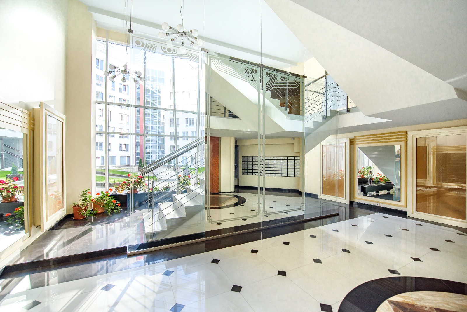 Продают квартиру, Republikas laukums 3 - Изображение 1