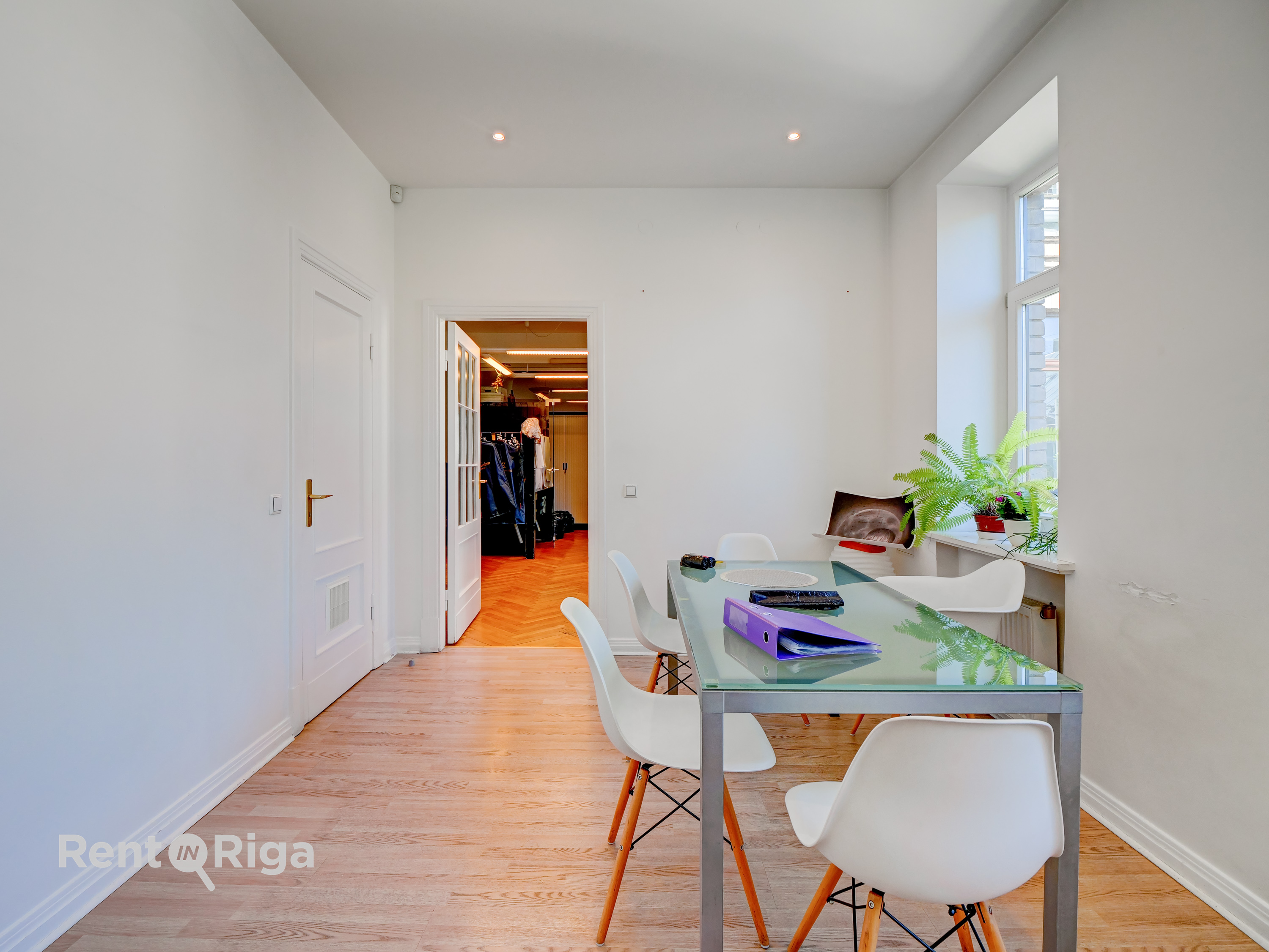 Iznomā biroju, Brīvības iela - Attēls 1