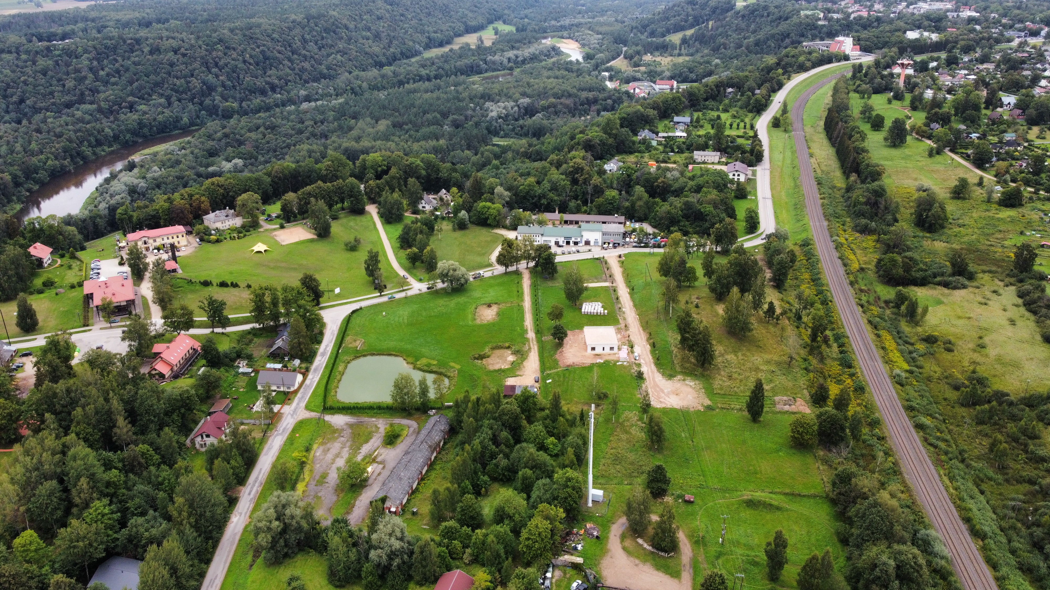 Pārdod zemi, Kaķīškalna iela - Attēls 1