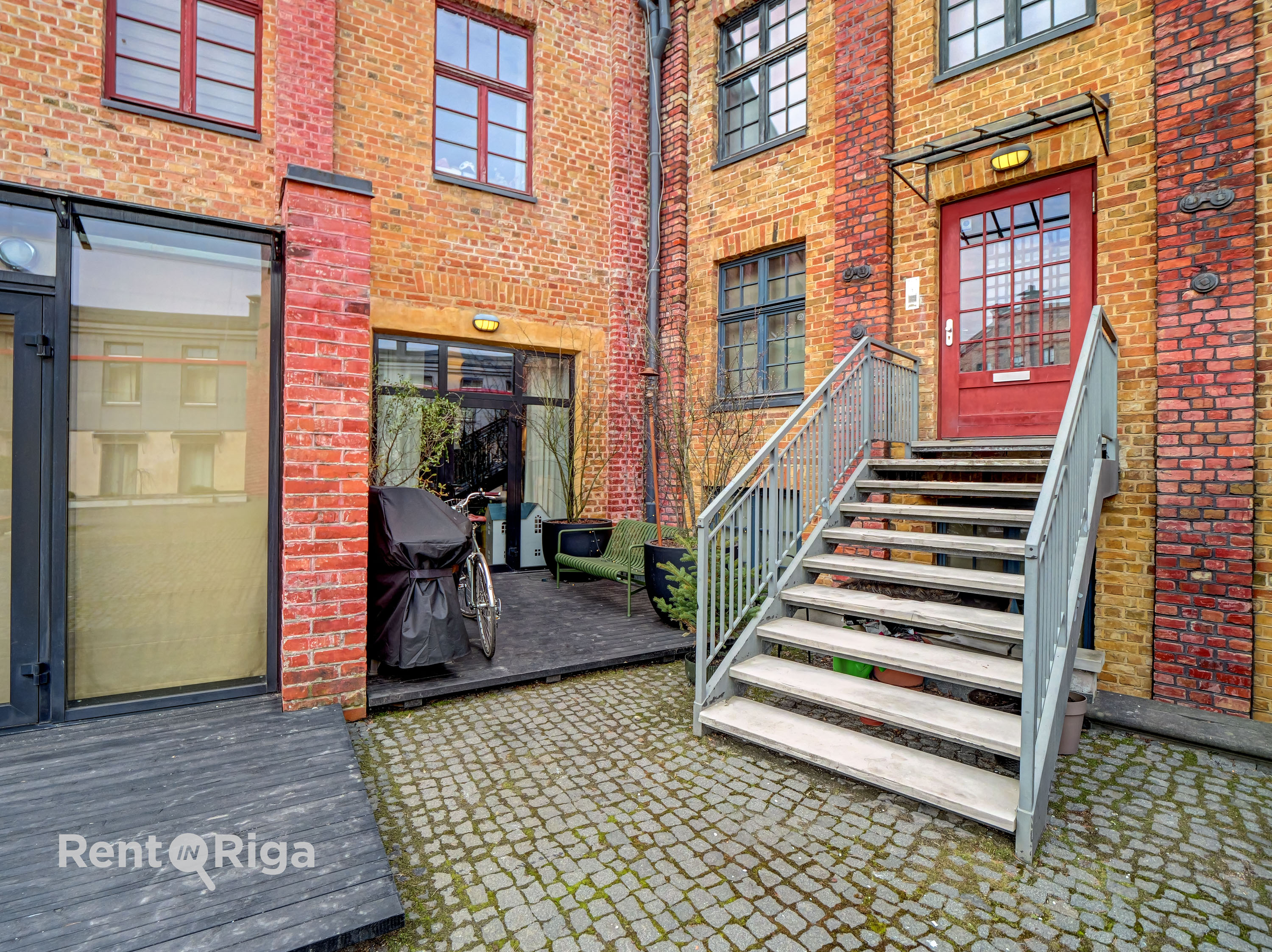 Pārdod dzīvokli, Balasta dambis iela 70D - Attēls 1