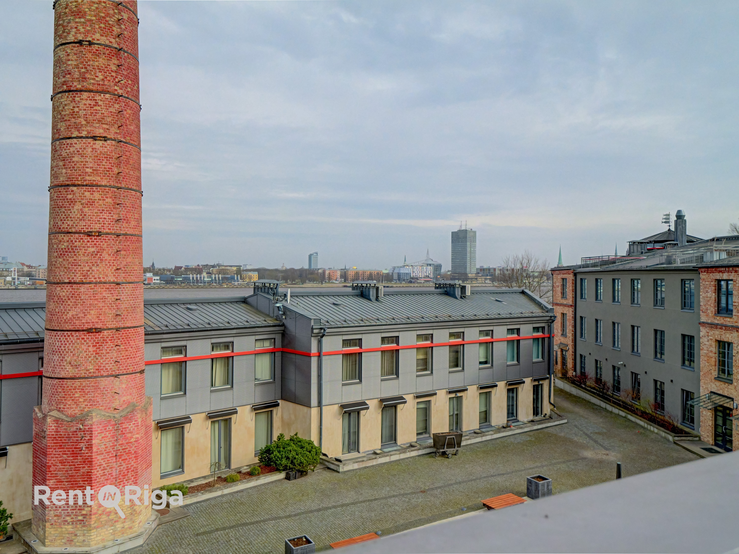 Pārdod dzīvokli, Balasta dambis iela 70D - Attēls 1