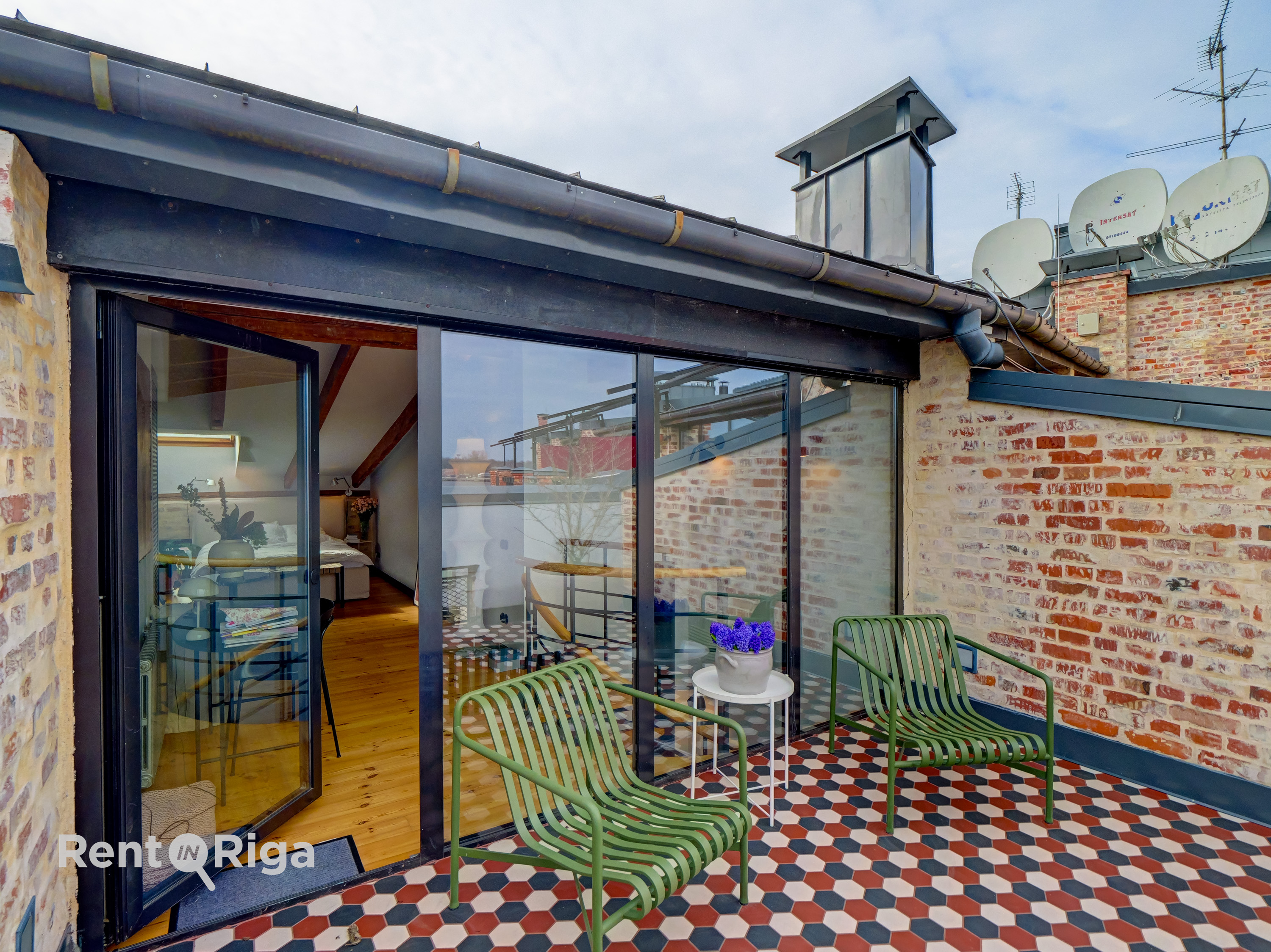 Pārdod dzīvokli, Balasta dambis iela 70D - Attēls 1