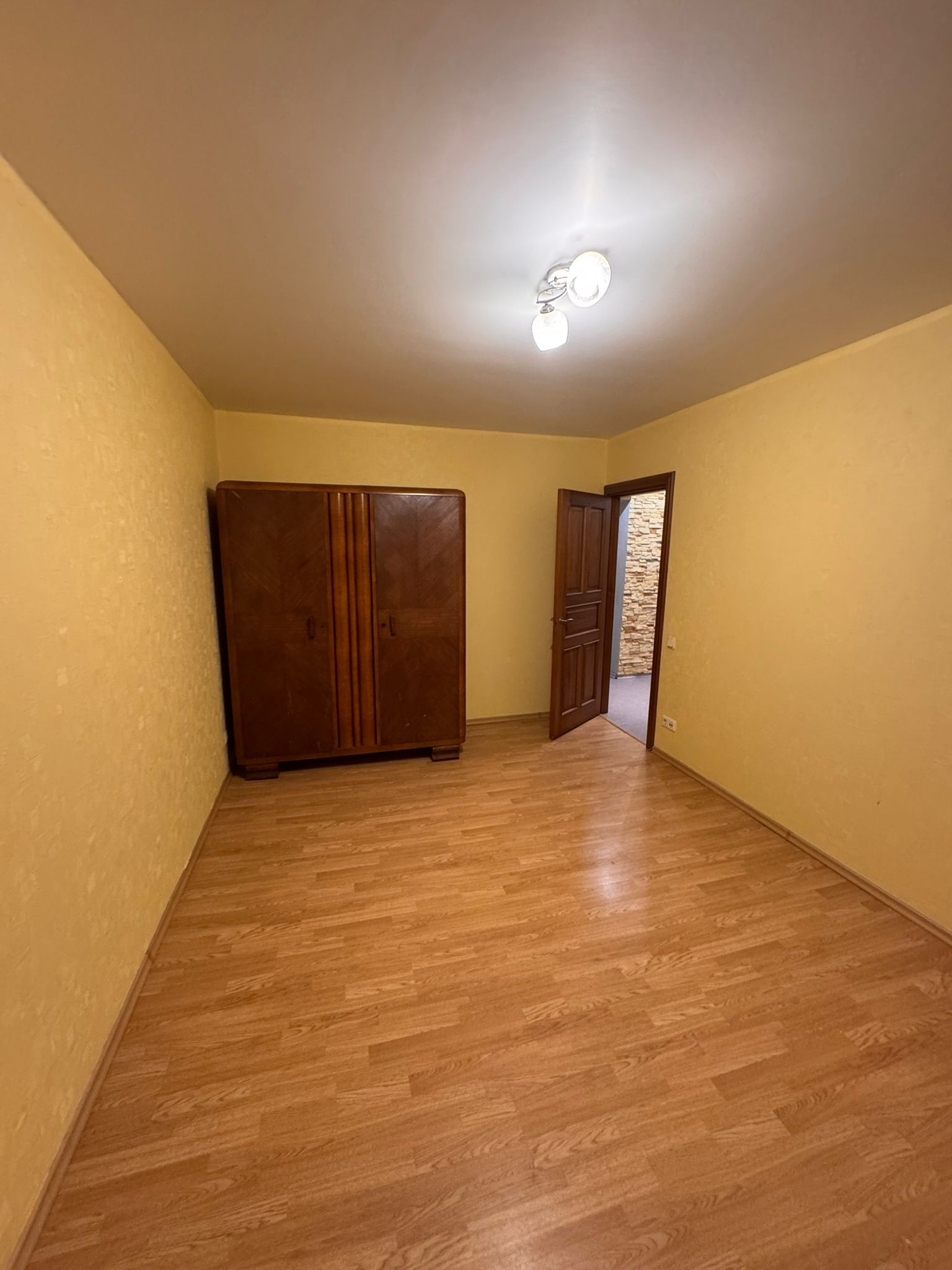 Pārdod dzīvokli, Dammes iela 30 - Attēls 1