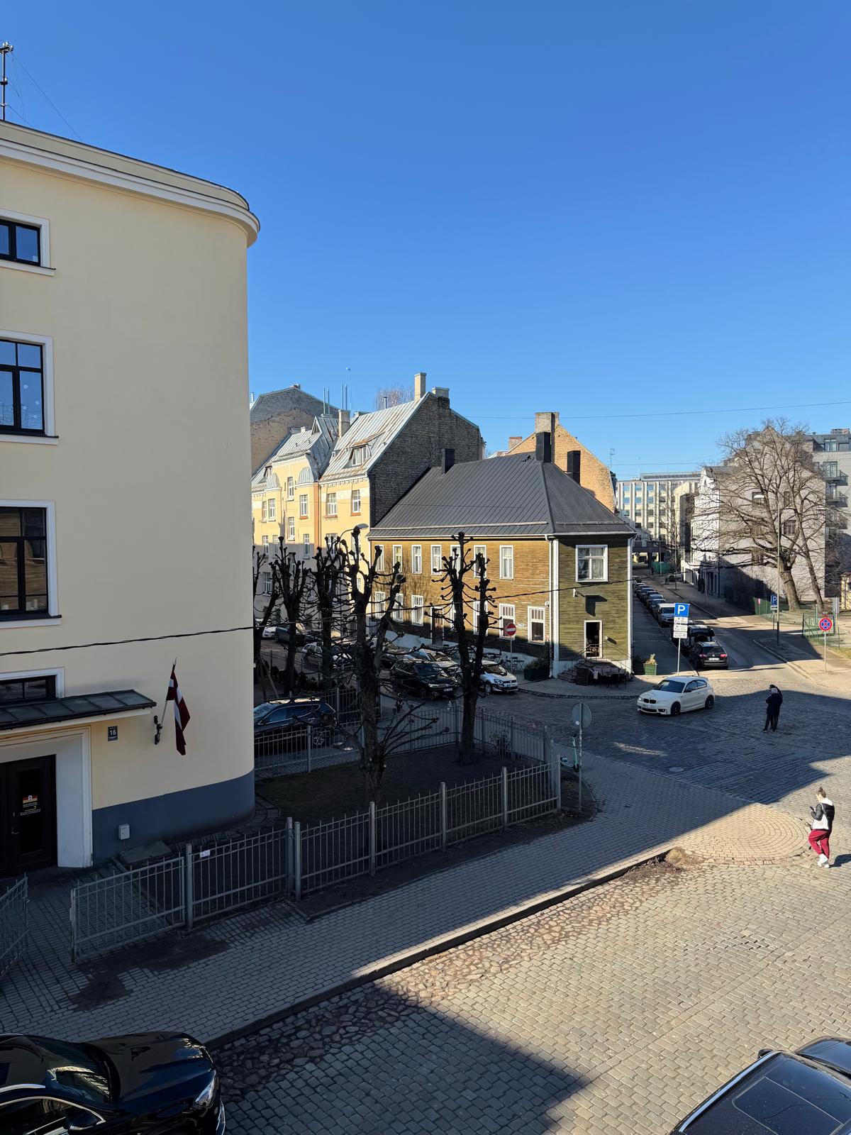 Izīrē dzīvokli, Dzirnavu iela 17 - Attēls 1