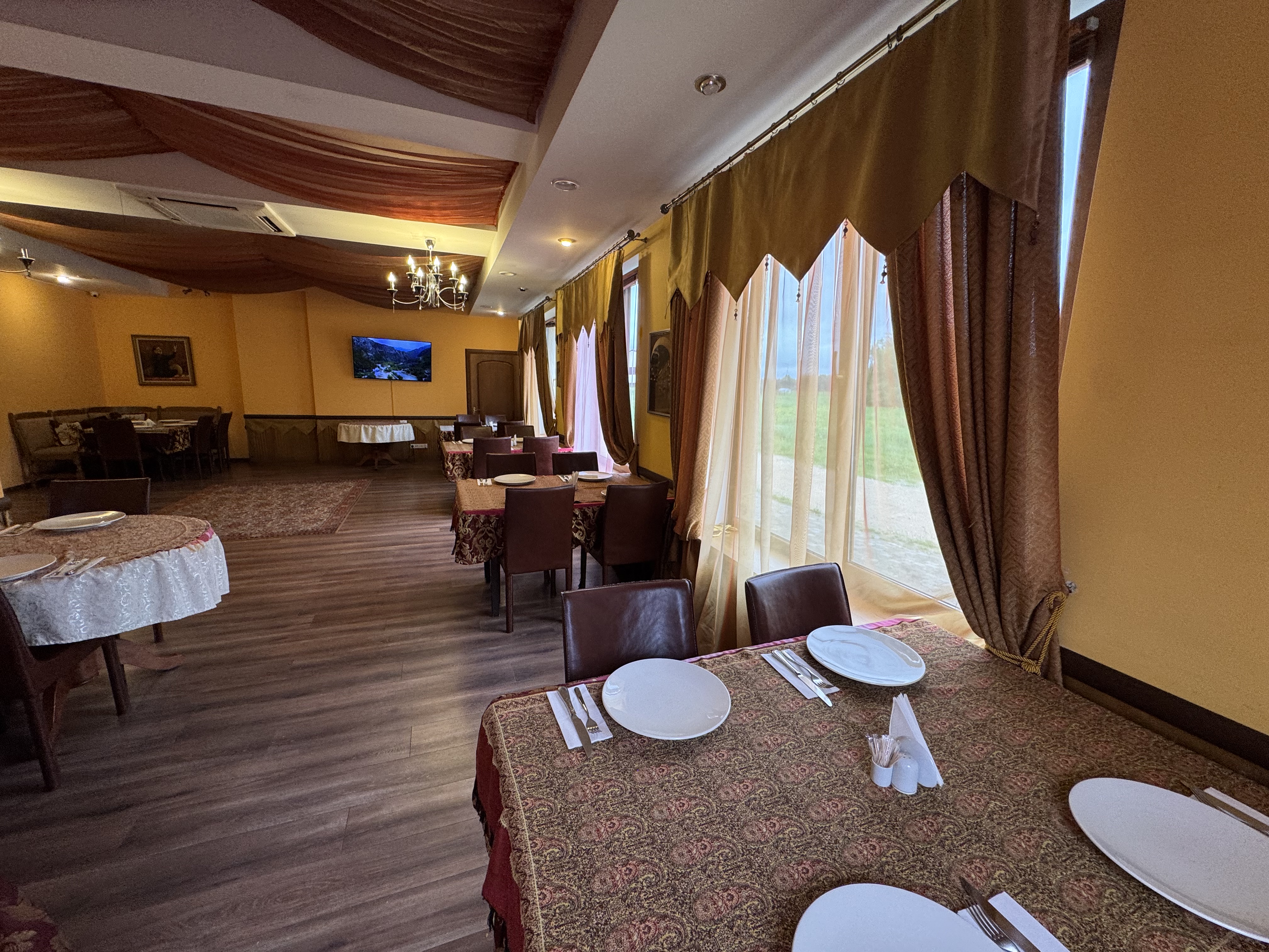 Iznomā tirdzniecības telpas, Acones iela - Attēls 1