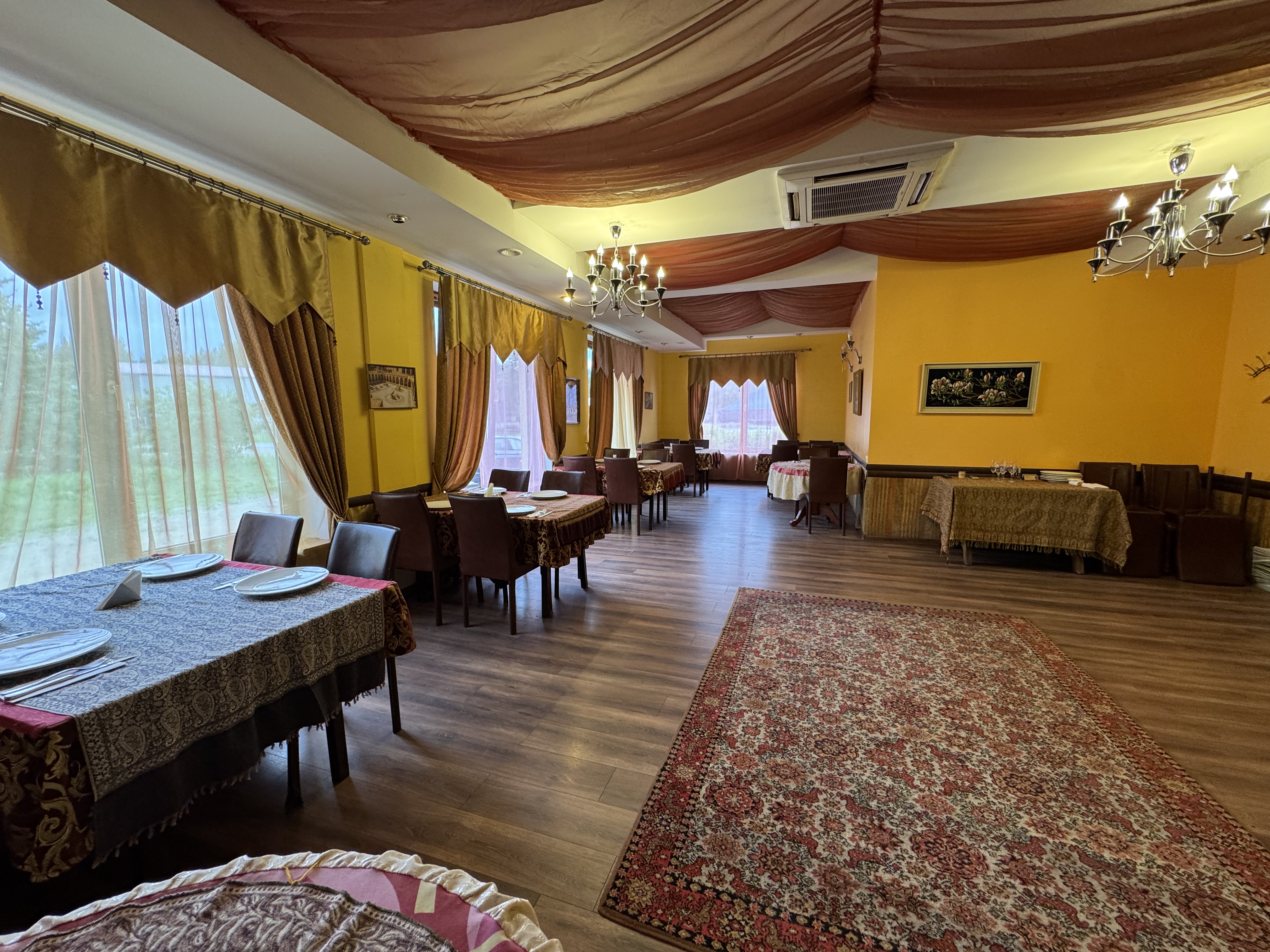 Iznomā tirdzniecības telpas, Acones iela - Attēls 1