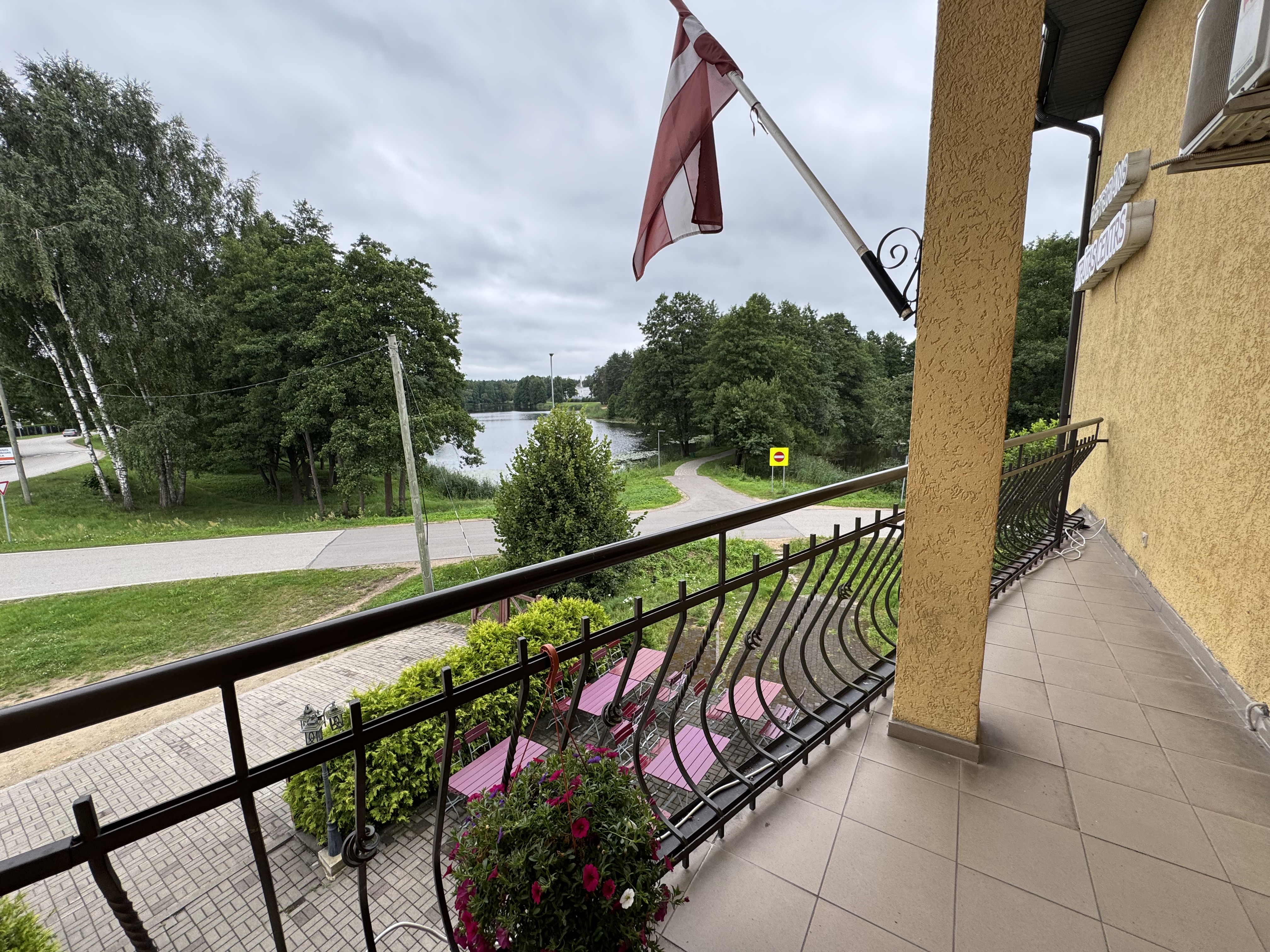 Iznomā biroju, Acones iela - Attēls 1