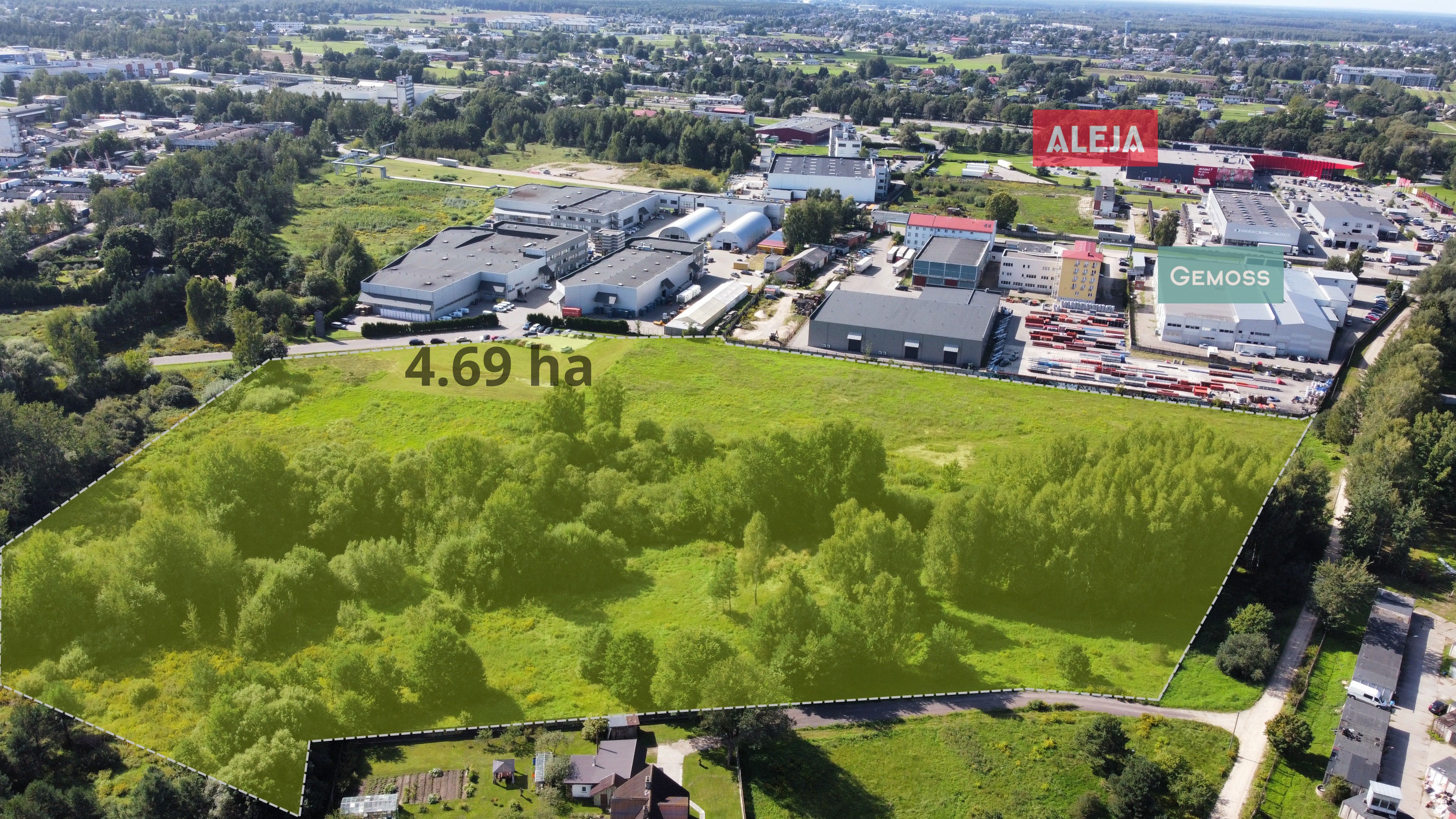 Pārdod zemi, Rītausmas iela - Attēls 1