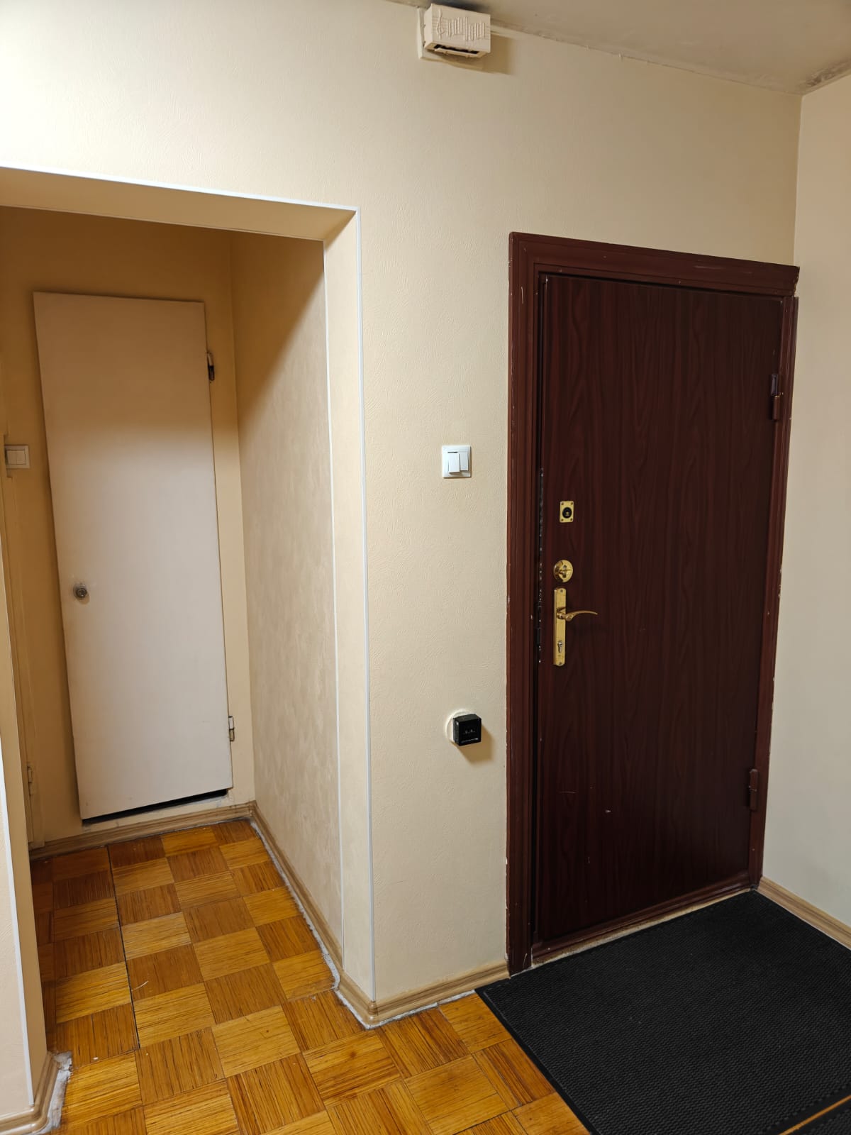 Pārdod dzīvokli, Ruses iela 24 - Attēls 1