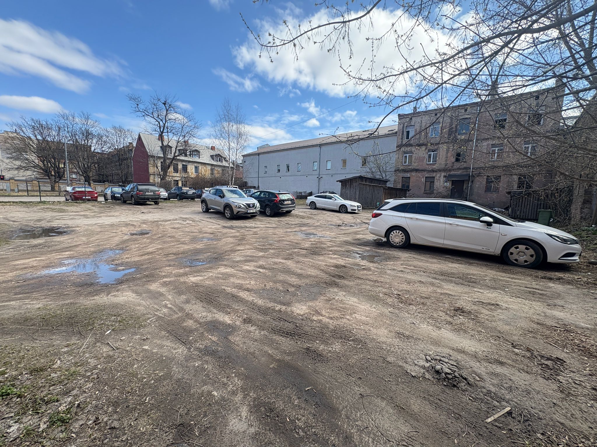 Investīciju objekts, Kārļa Milenbaha iela - Attēls 1