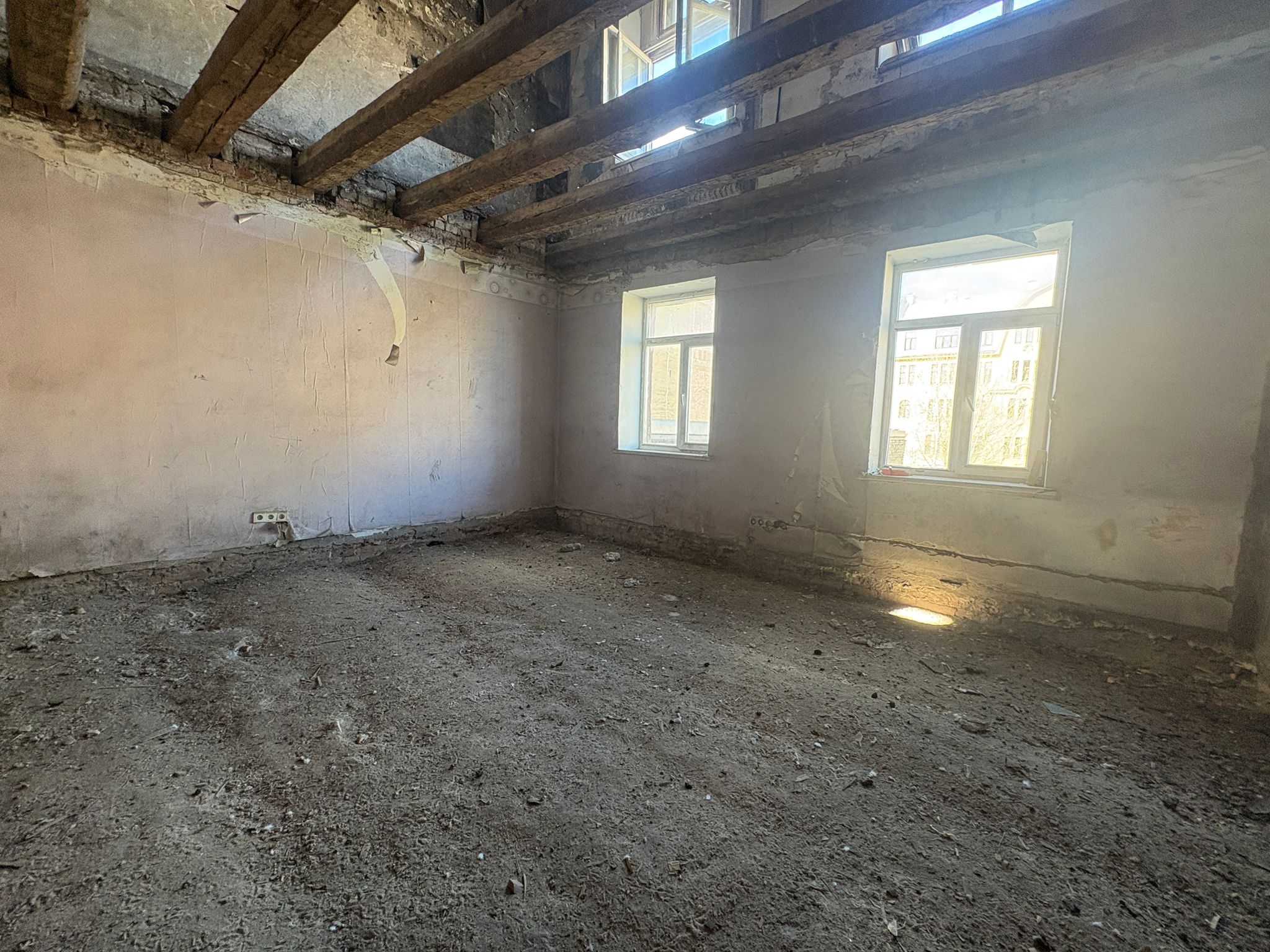 Pārdod zemi, Kārļa Milenbaha iela - Attēls 1