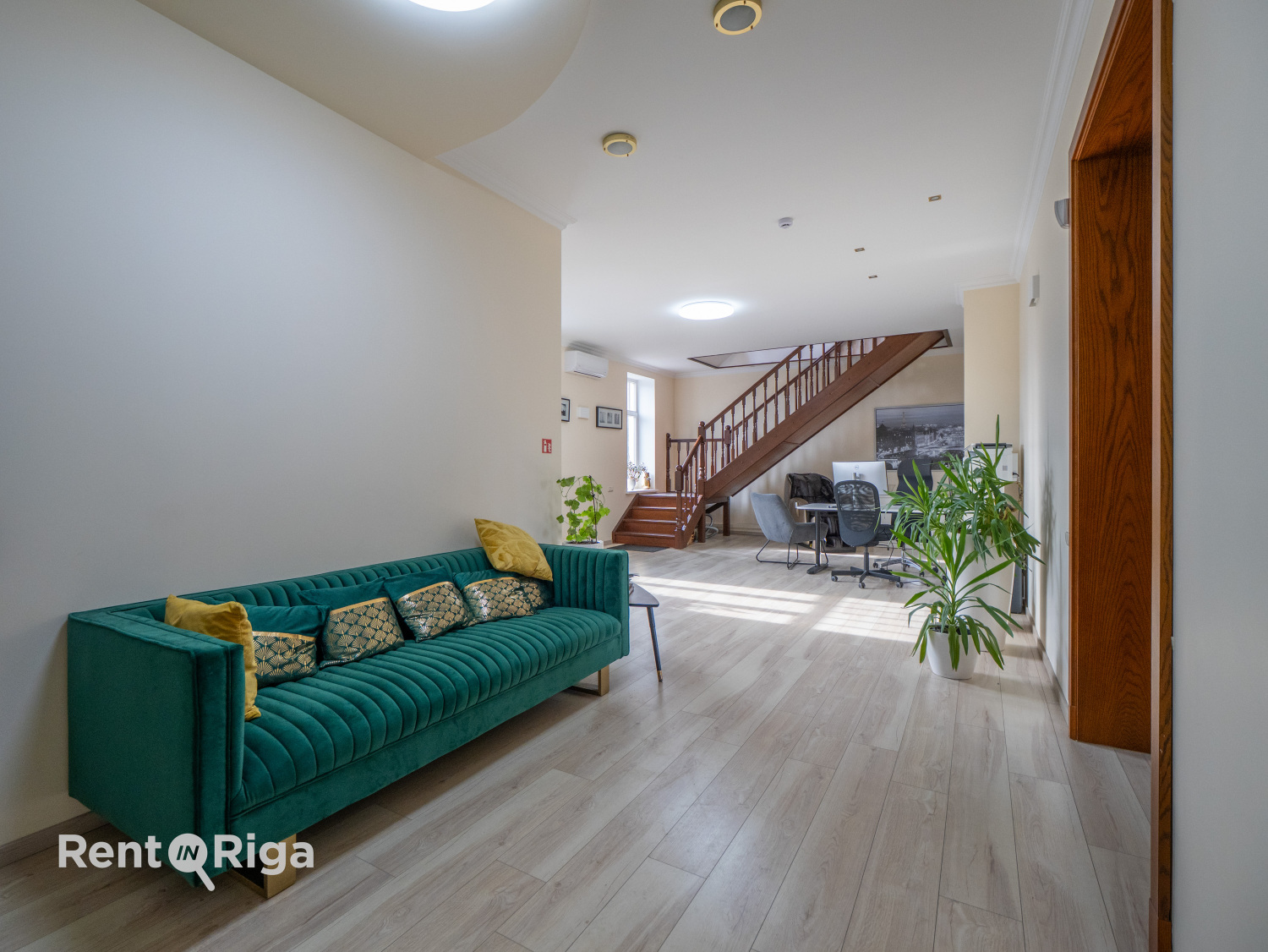 Pārdod namīpašumu, Ropažu iela - Attēls 1