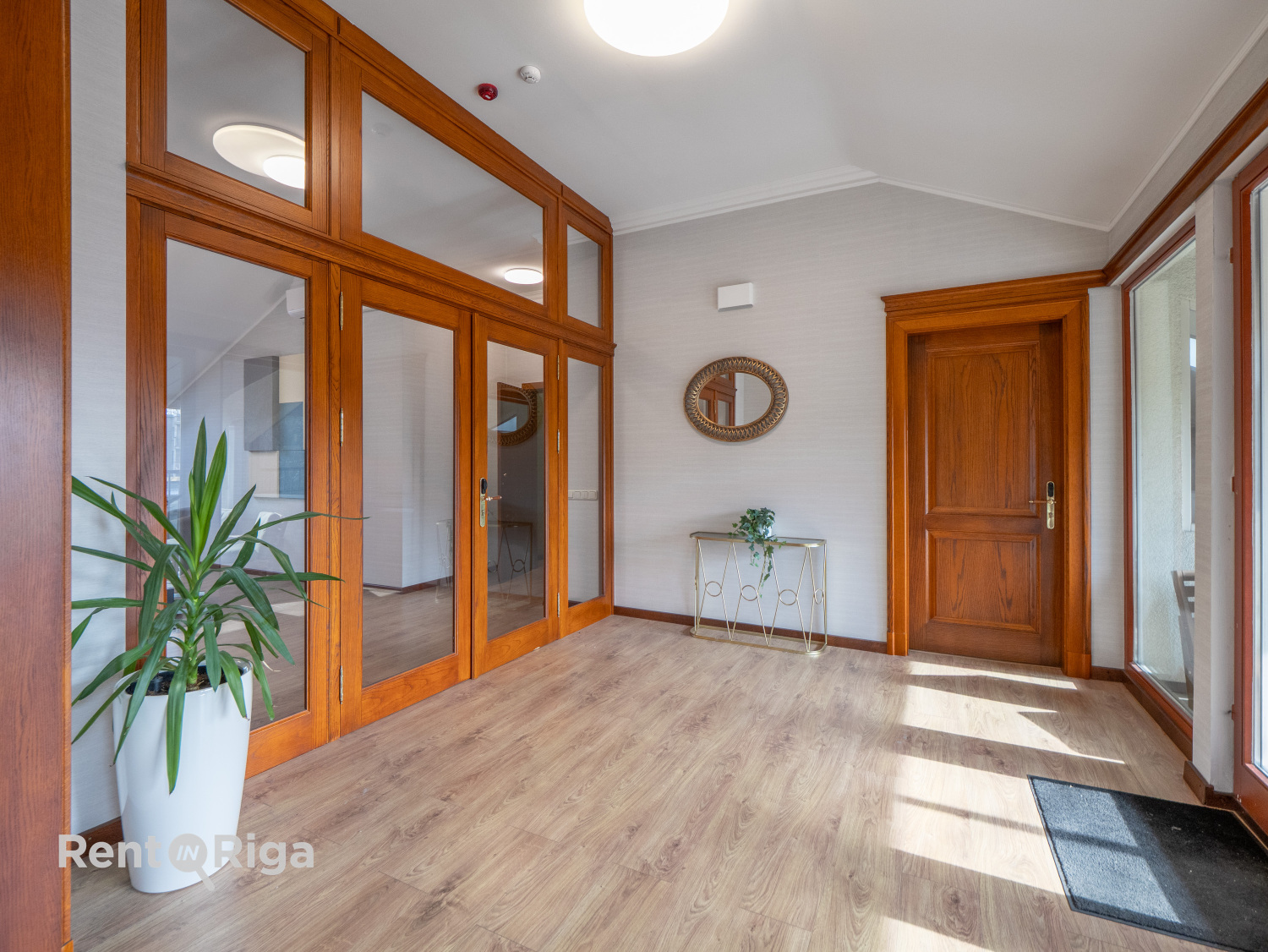 Pārdod namīpašumu, Ropažu iela - Attēls 1