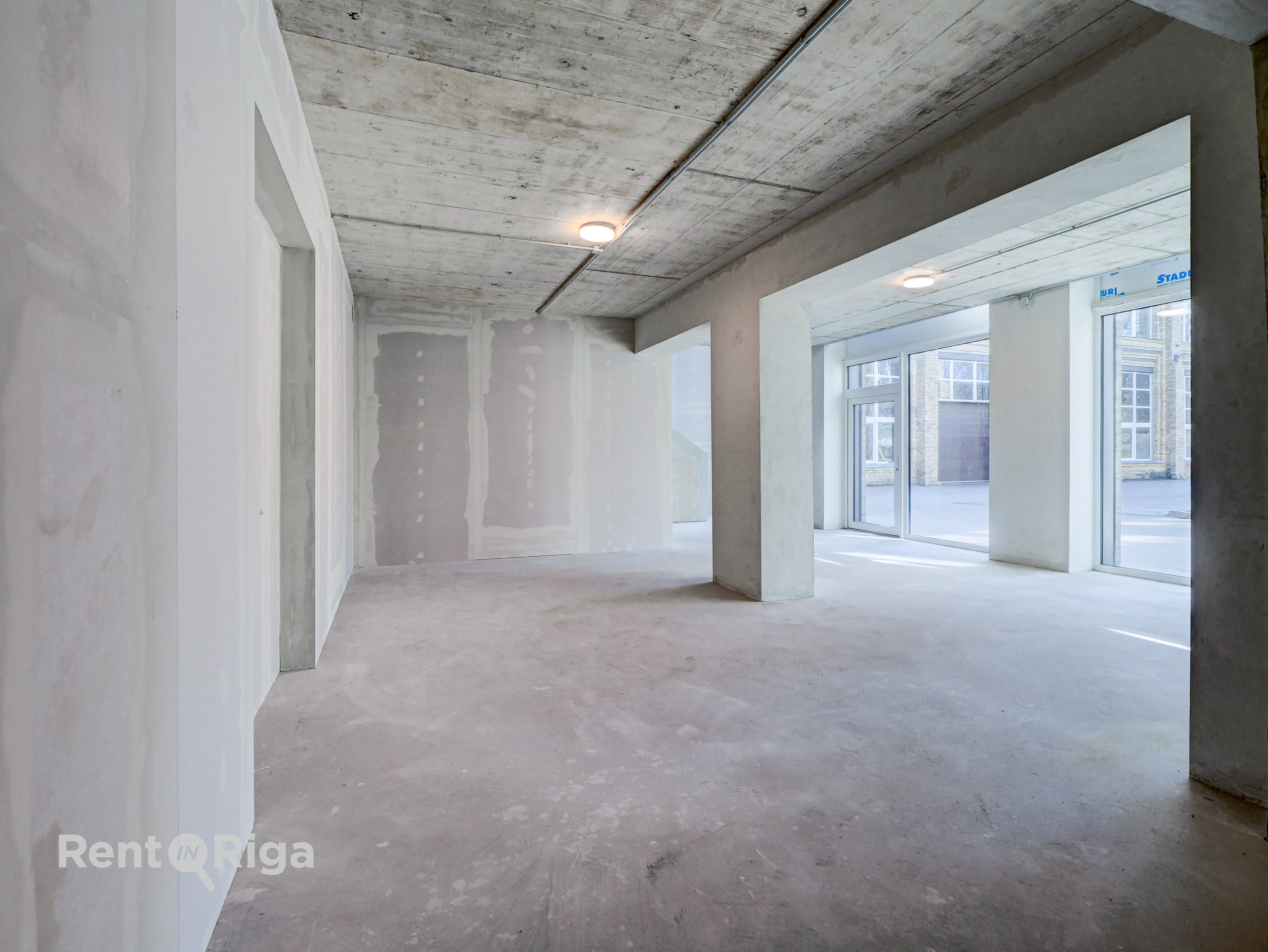 Iznomā tirdzniecības telpas, Brīvības iela - Attēls 1