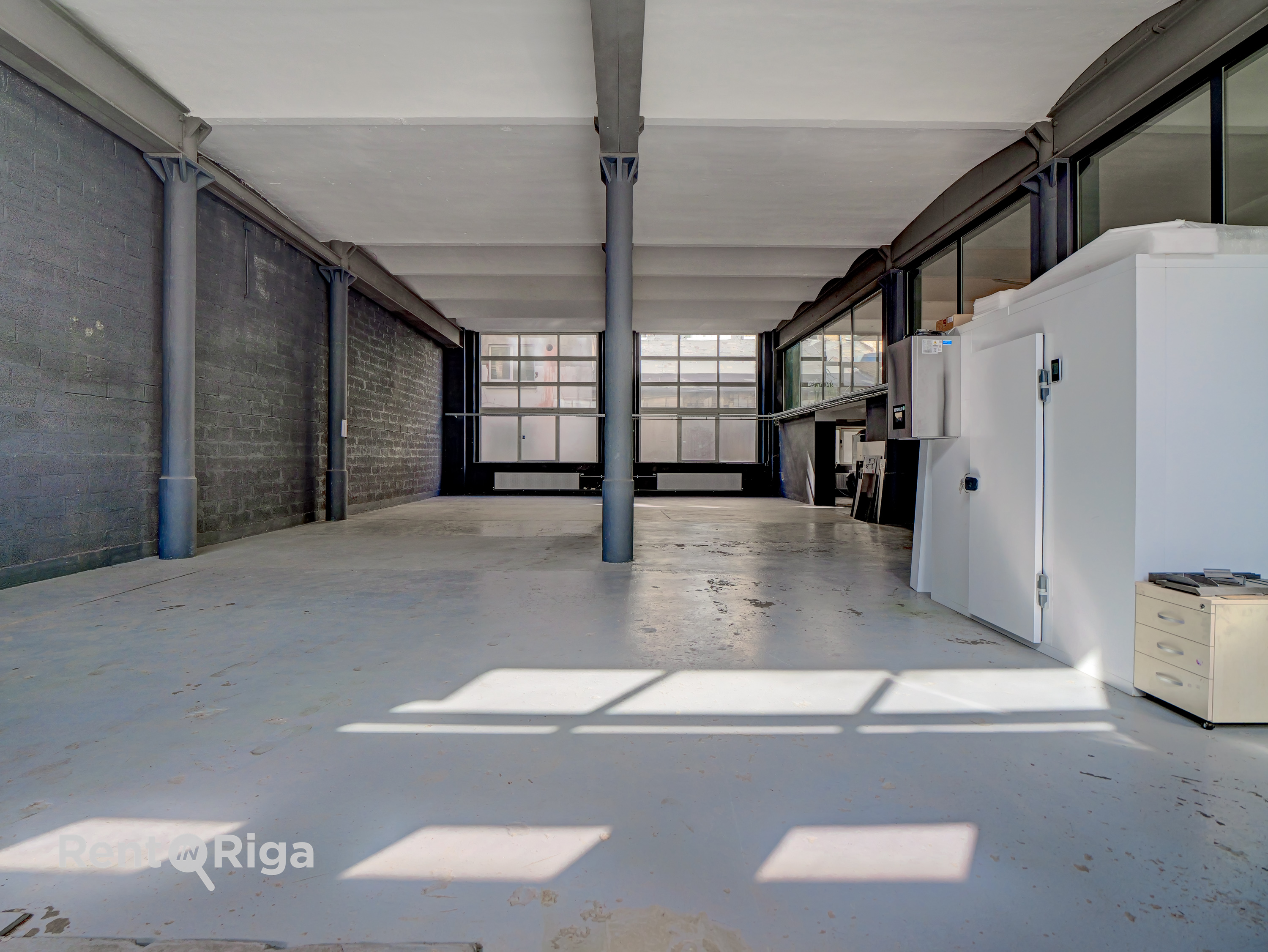 Iznomā ražošanas telpas, Brīvības gatve iela - Attēls 1