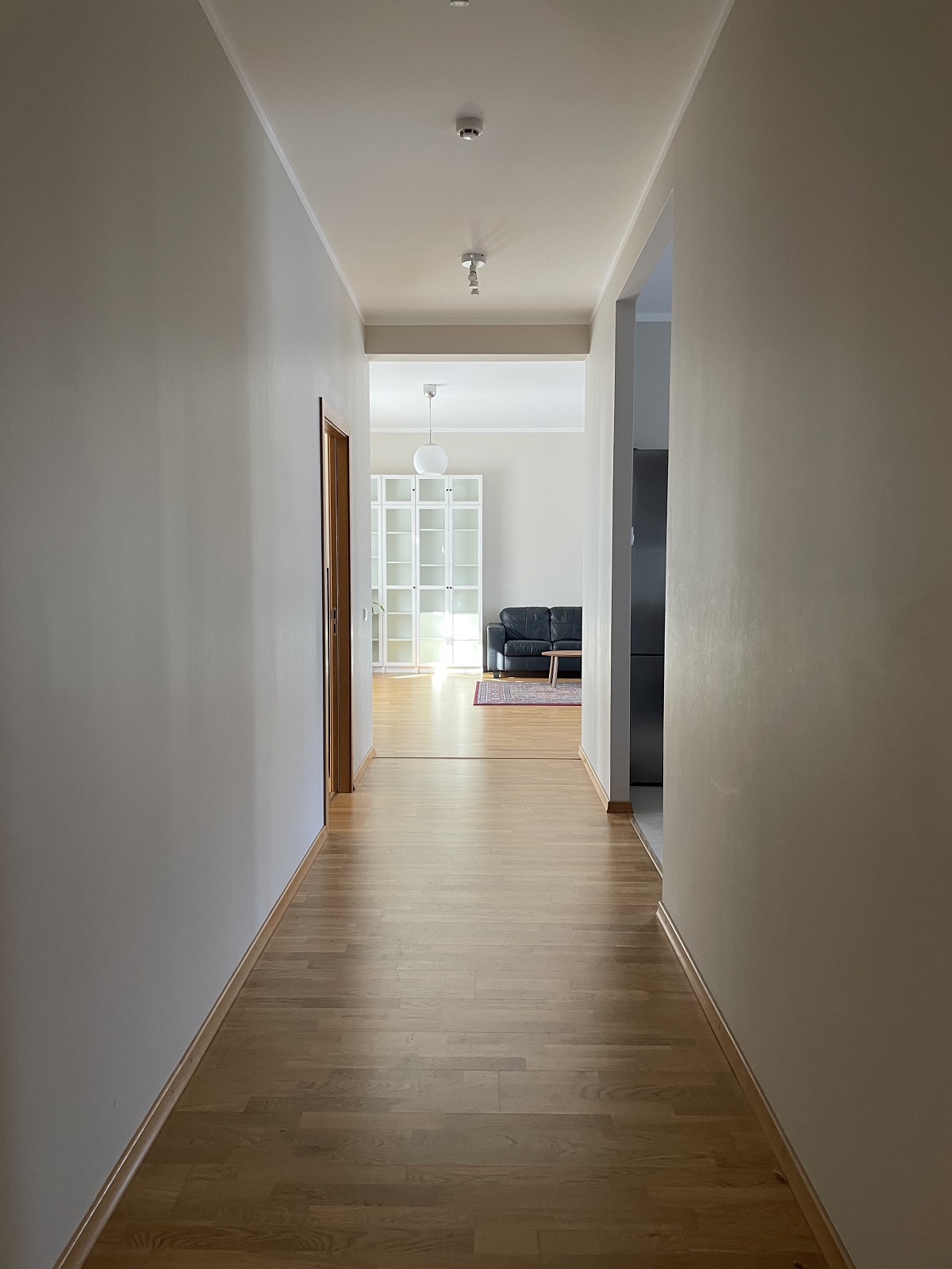 Pārdod māju, Grodu iela - Attēls 1