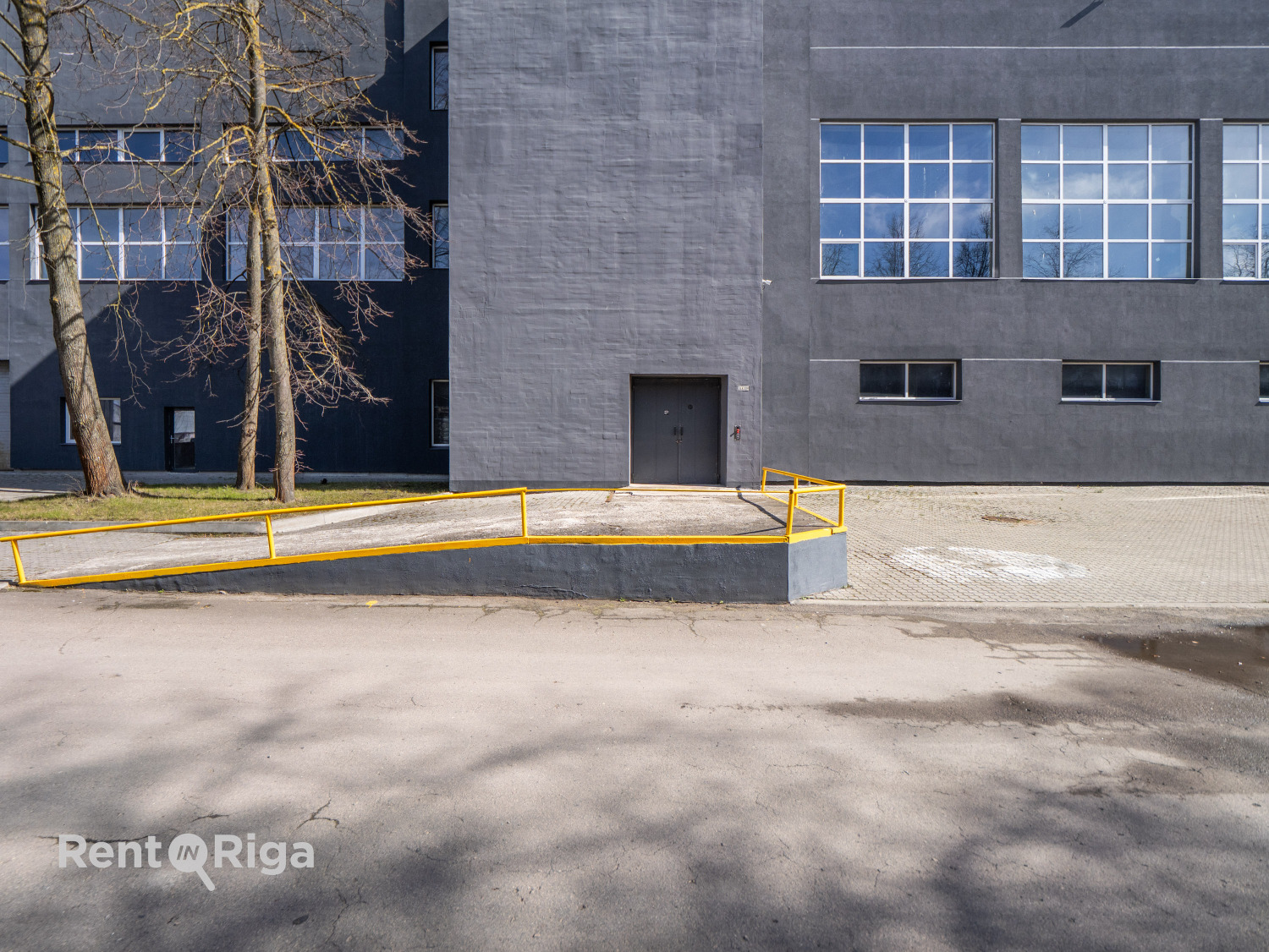Iznomā ražošanas telpas, Uriekstes iela - Attēls 1