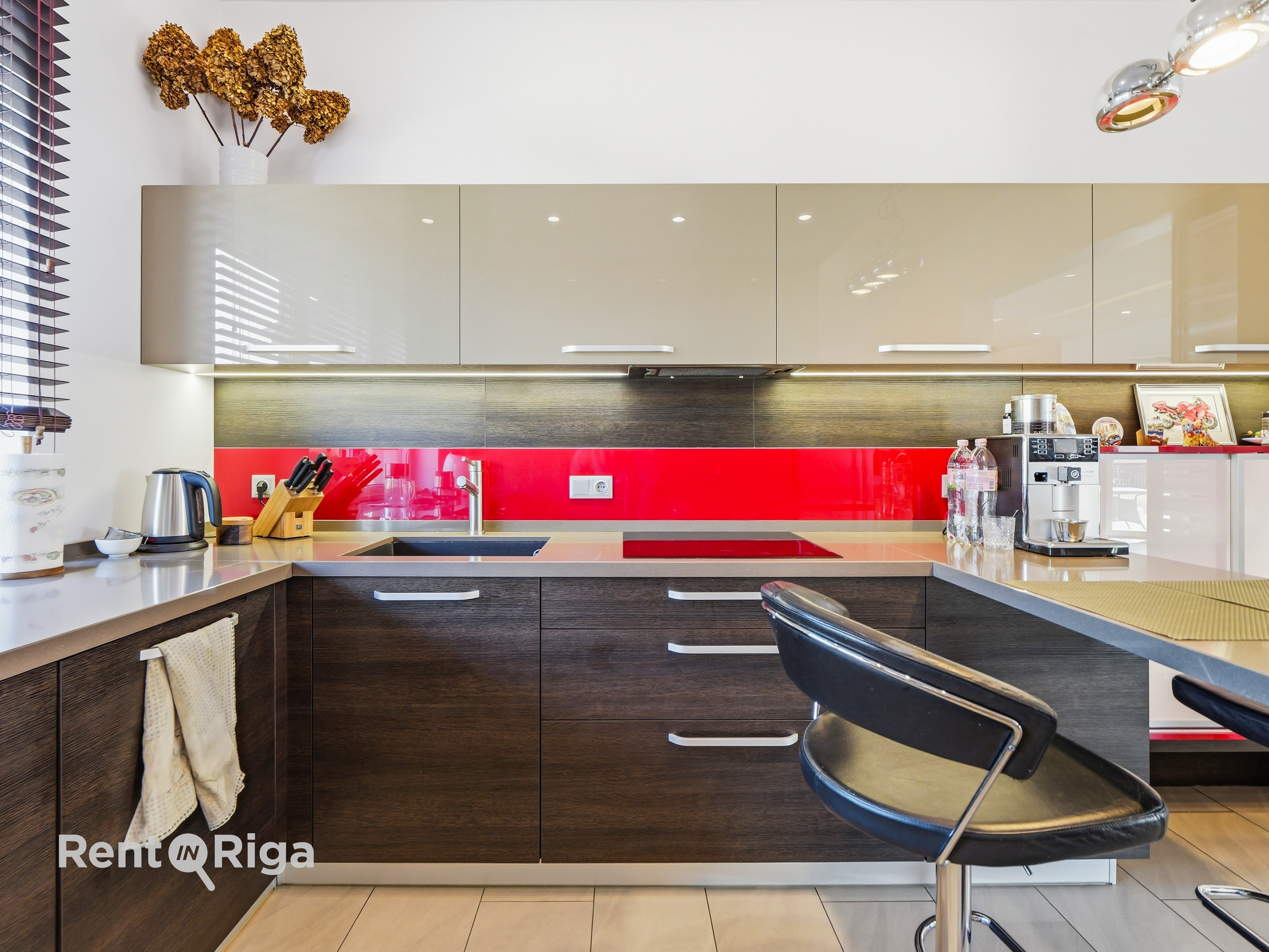 Pārdod māju, Rudzu iela - Attēls 1