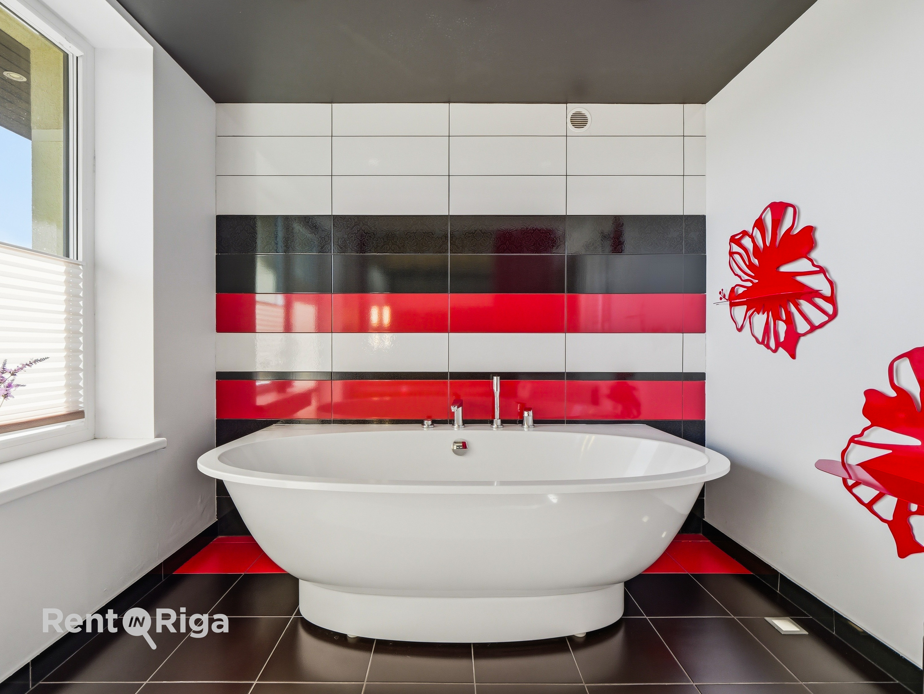 Pārdod māju, Rudzu iela - Attēls 1