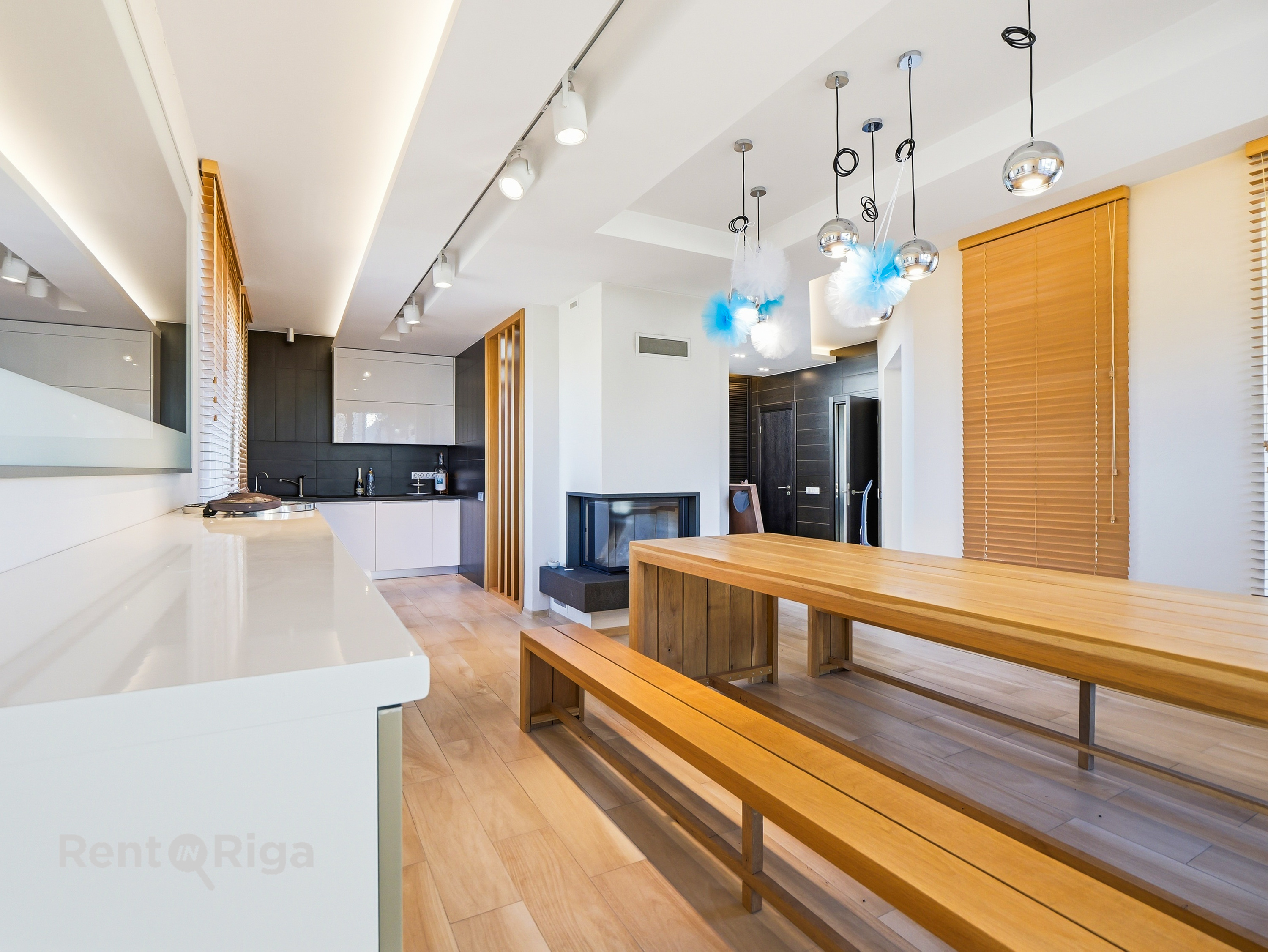 Pārdod māju, Rudzu iela - Attēls 1