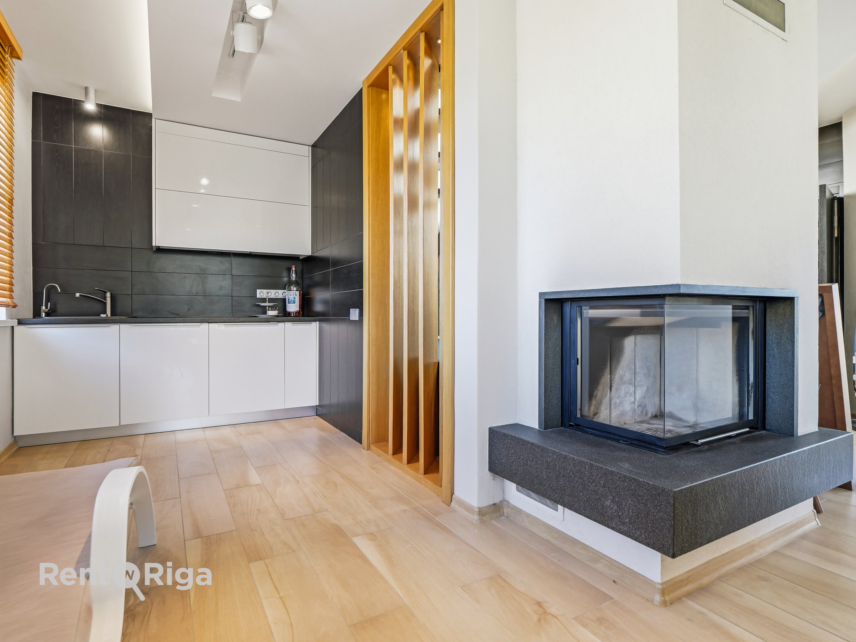 Pārdod māju, Rudzu iela - Attēls 1