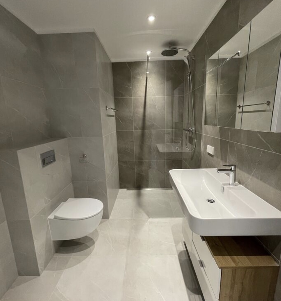 Izīrē dzīvokli, Rūpniecības iela 27 - Attēls 1