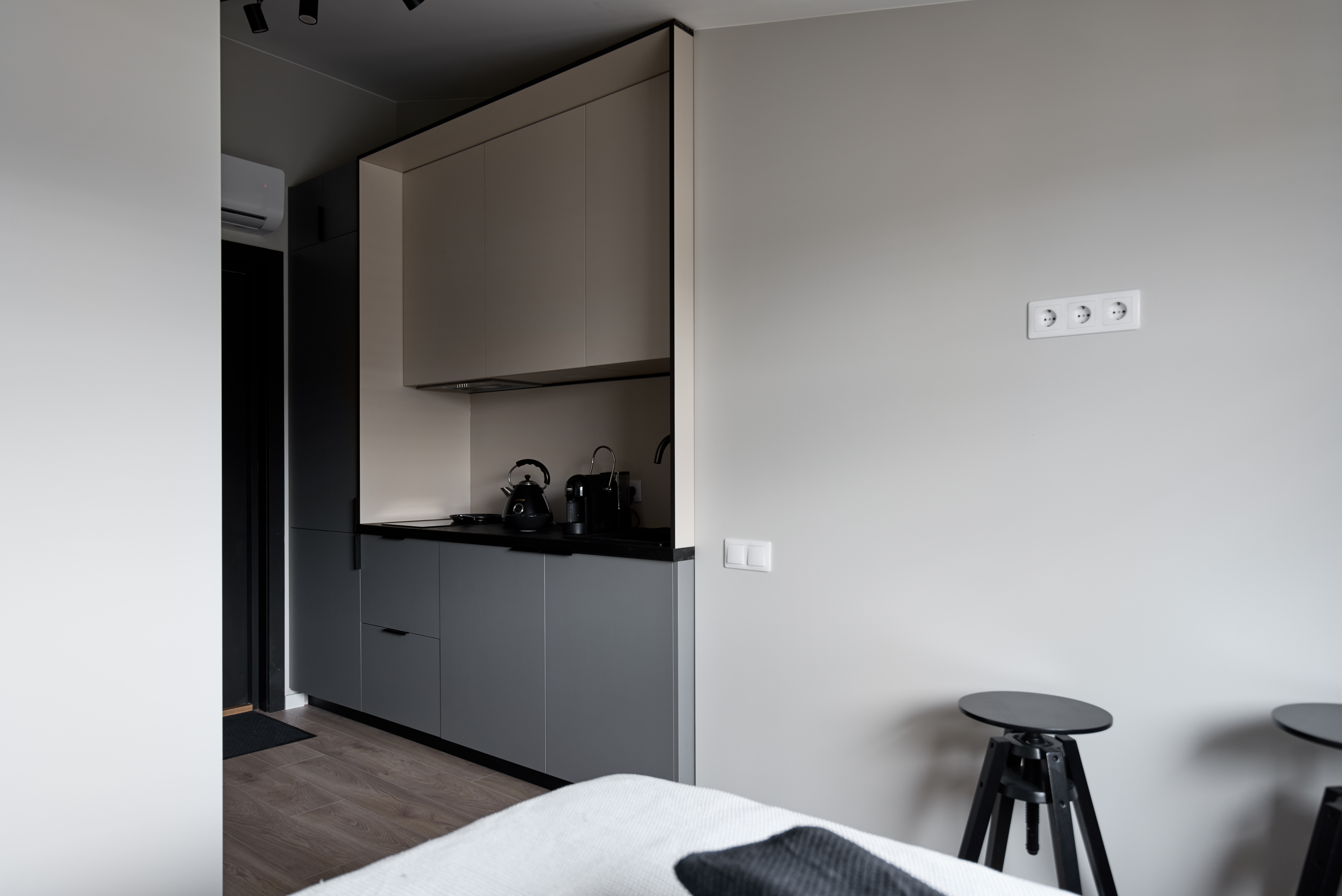 Pārdod dzīvokli, Ernesta Birznieka Upīša iela 20A - Attēls 1